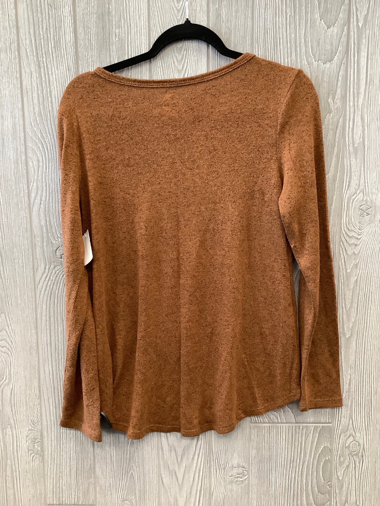 Top Long Sleeve By Maurices In Brown, Size: M