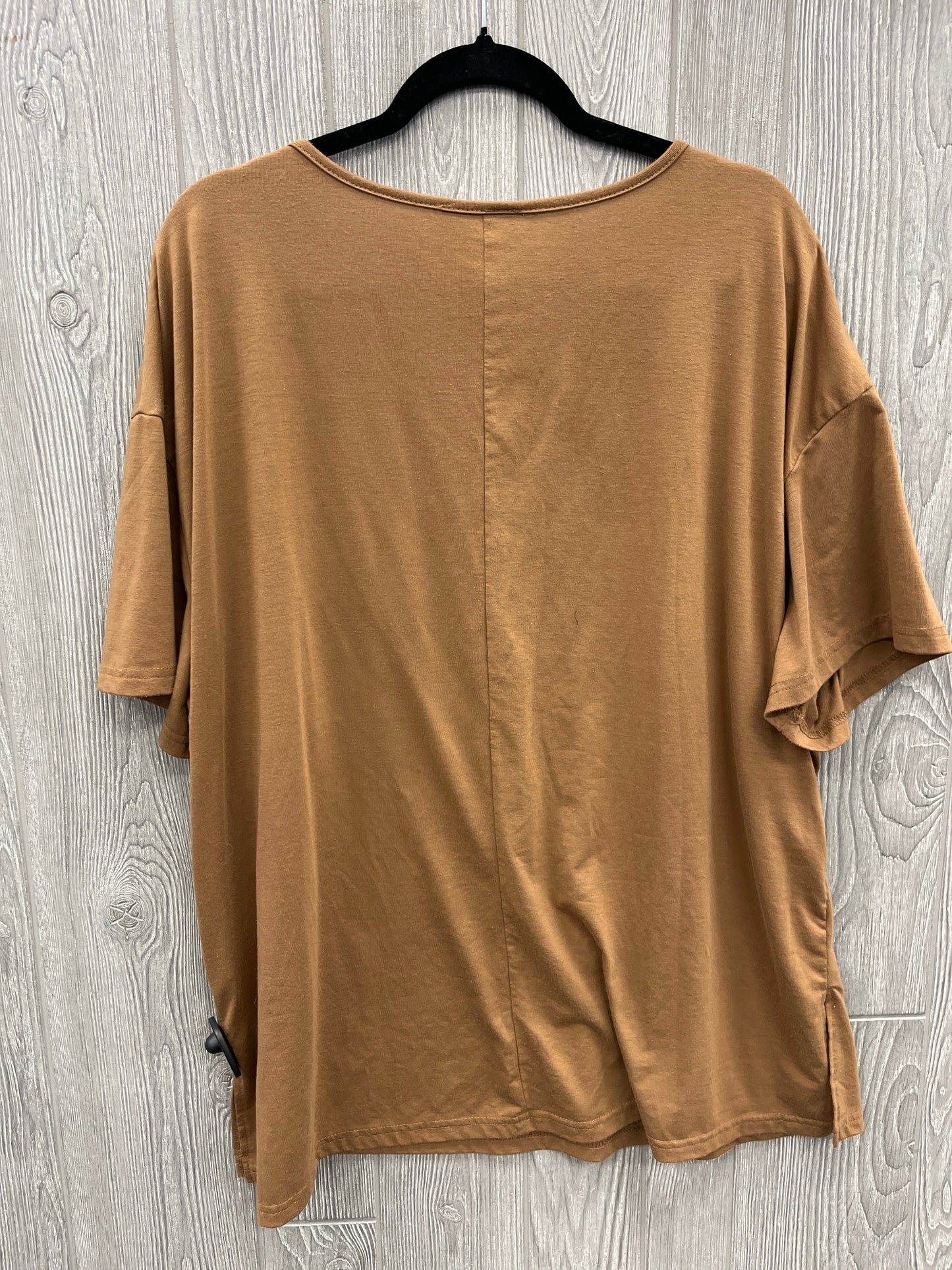 Top Short Sleeve By Shein In Brown, Size: 3x