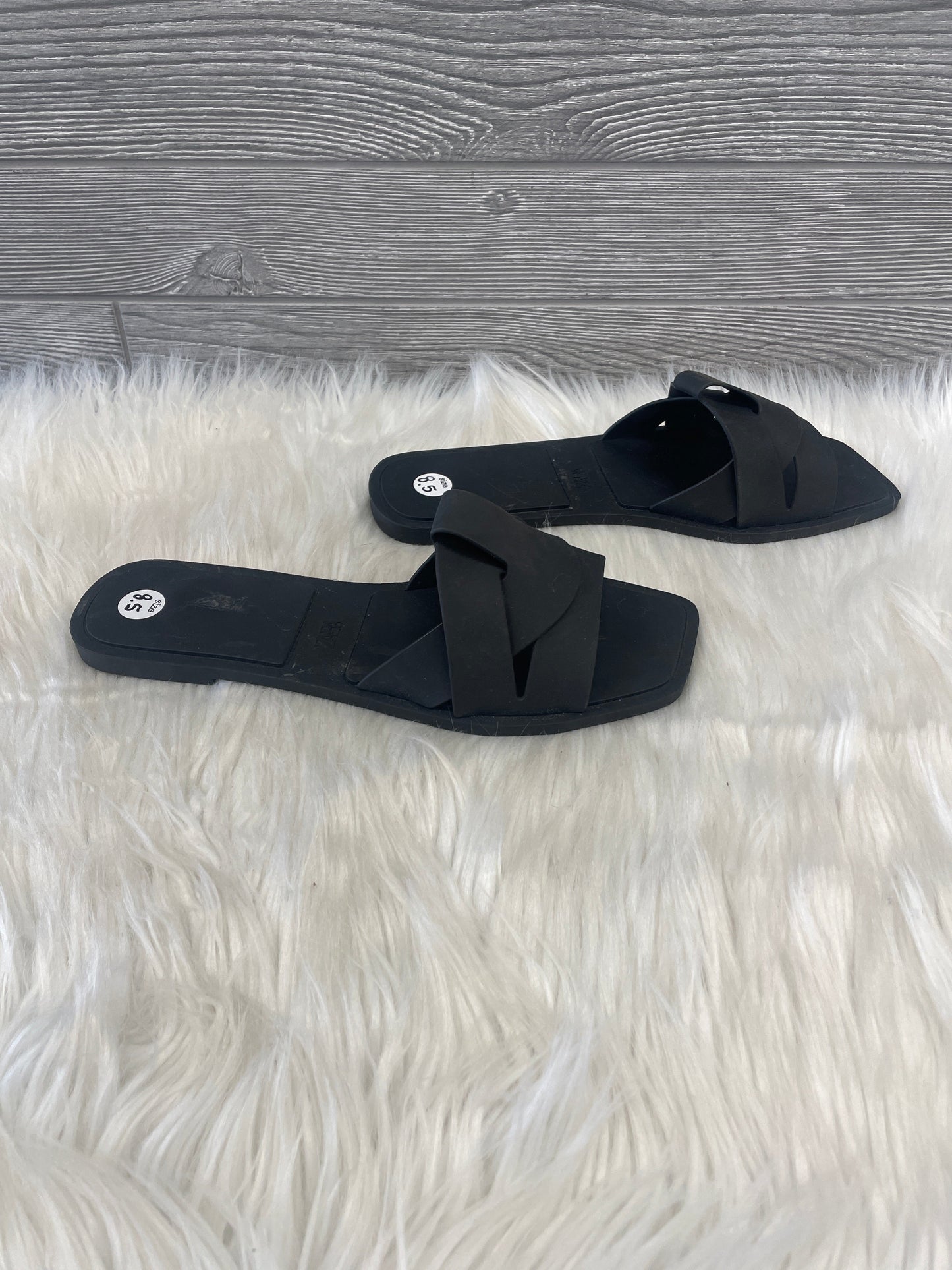 Sandals Flats By Zara In Black, Size: 8.5