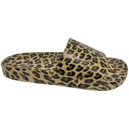 Sandals Flats By Steve Madden In Animal Print, Size: 9