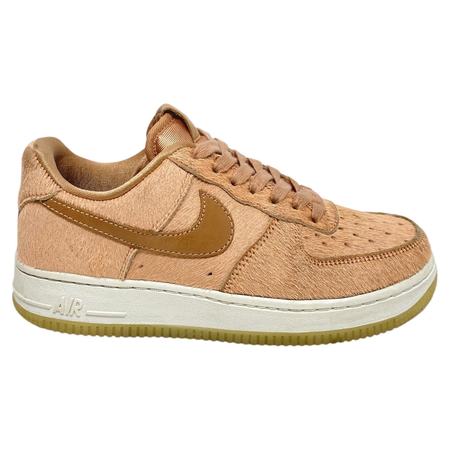 Shoes Sneakers By Nike In Peach, Size: 6.5