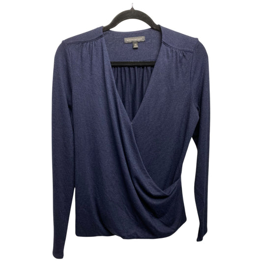 Top Long Sleeve By Banana Republic In Navy, Size: Xs