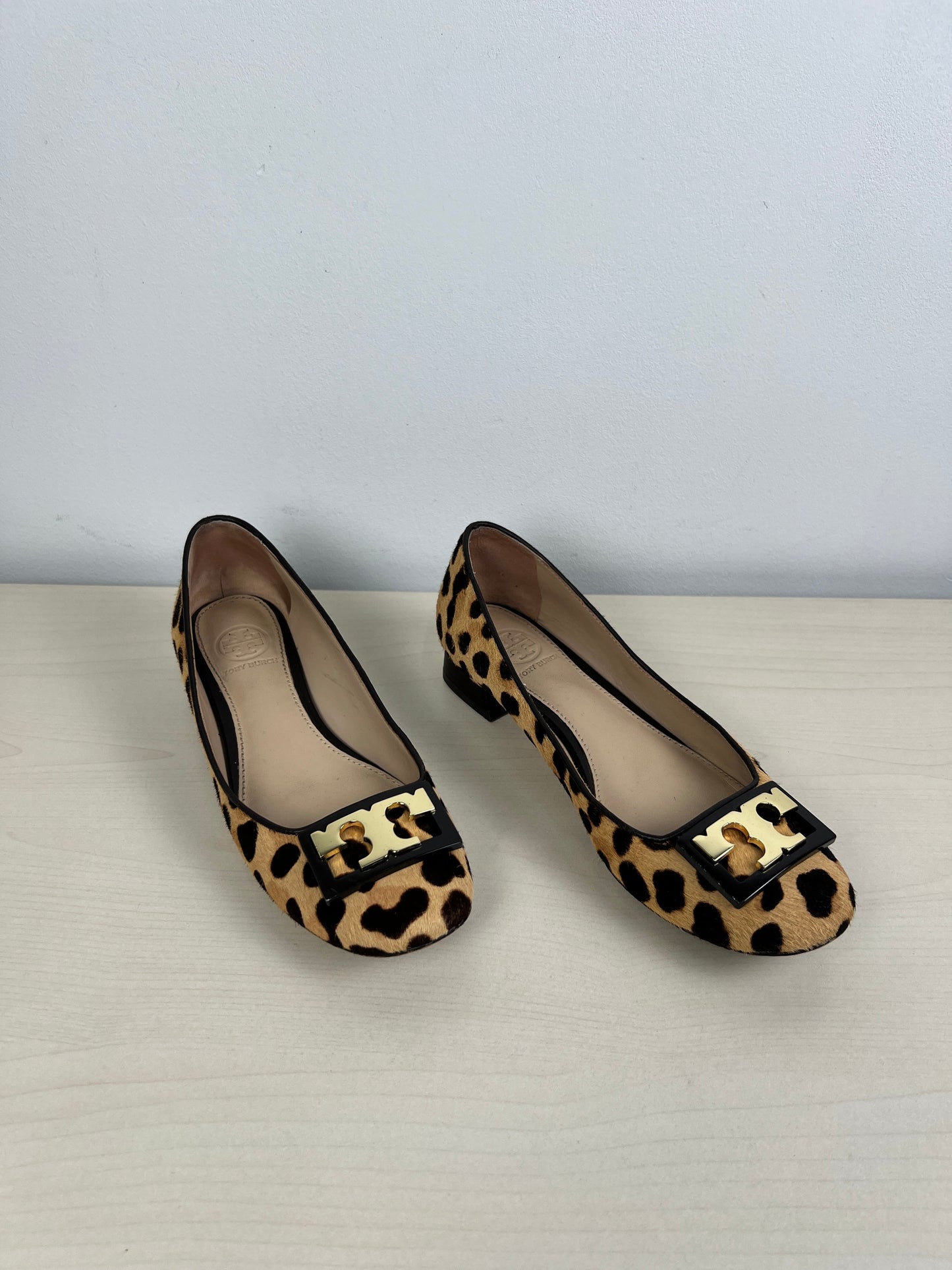 Shoes Designer By Tory Burch  Size: 5