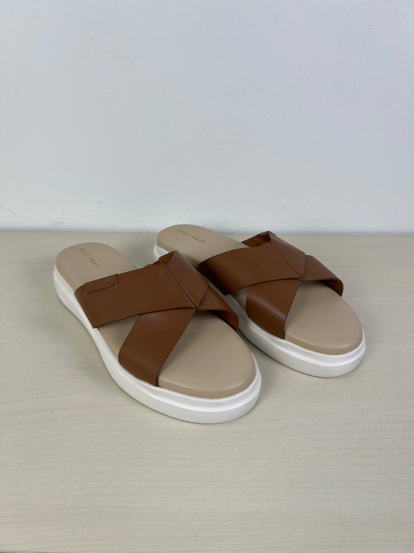 Brown & White Sandals Flats Cole-haan, Size 8