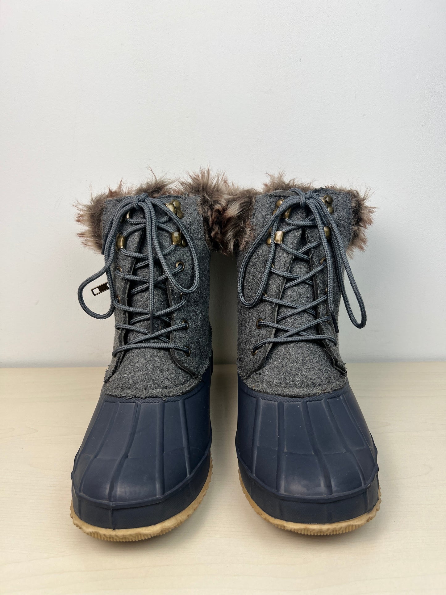 Boots Snow By Torrid In Blue, Size: 9