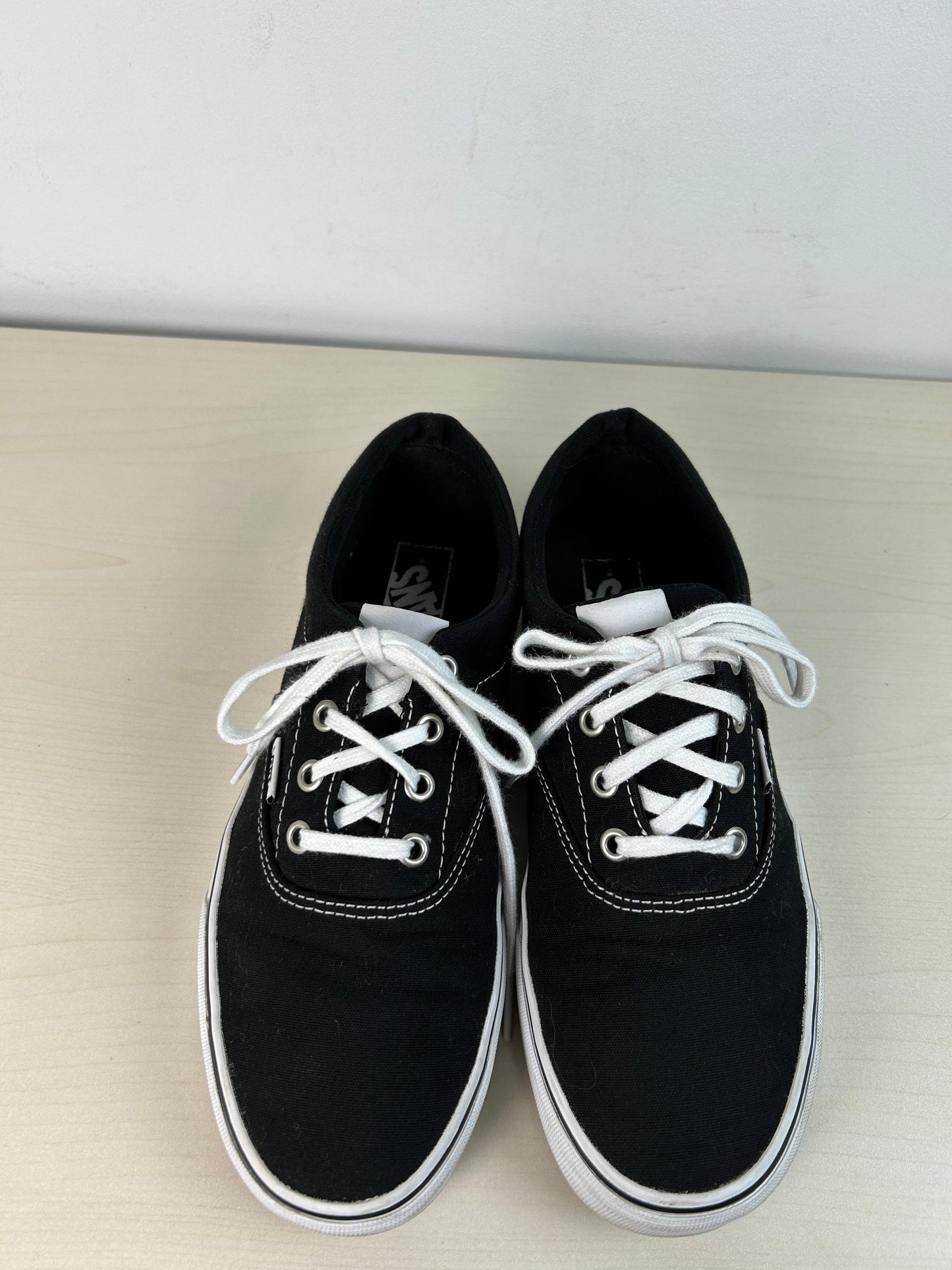 Shoes Sneakers By Vans In Black, Size: 8.5