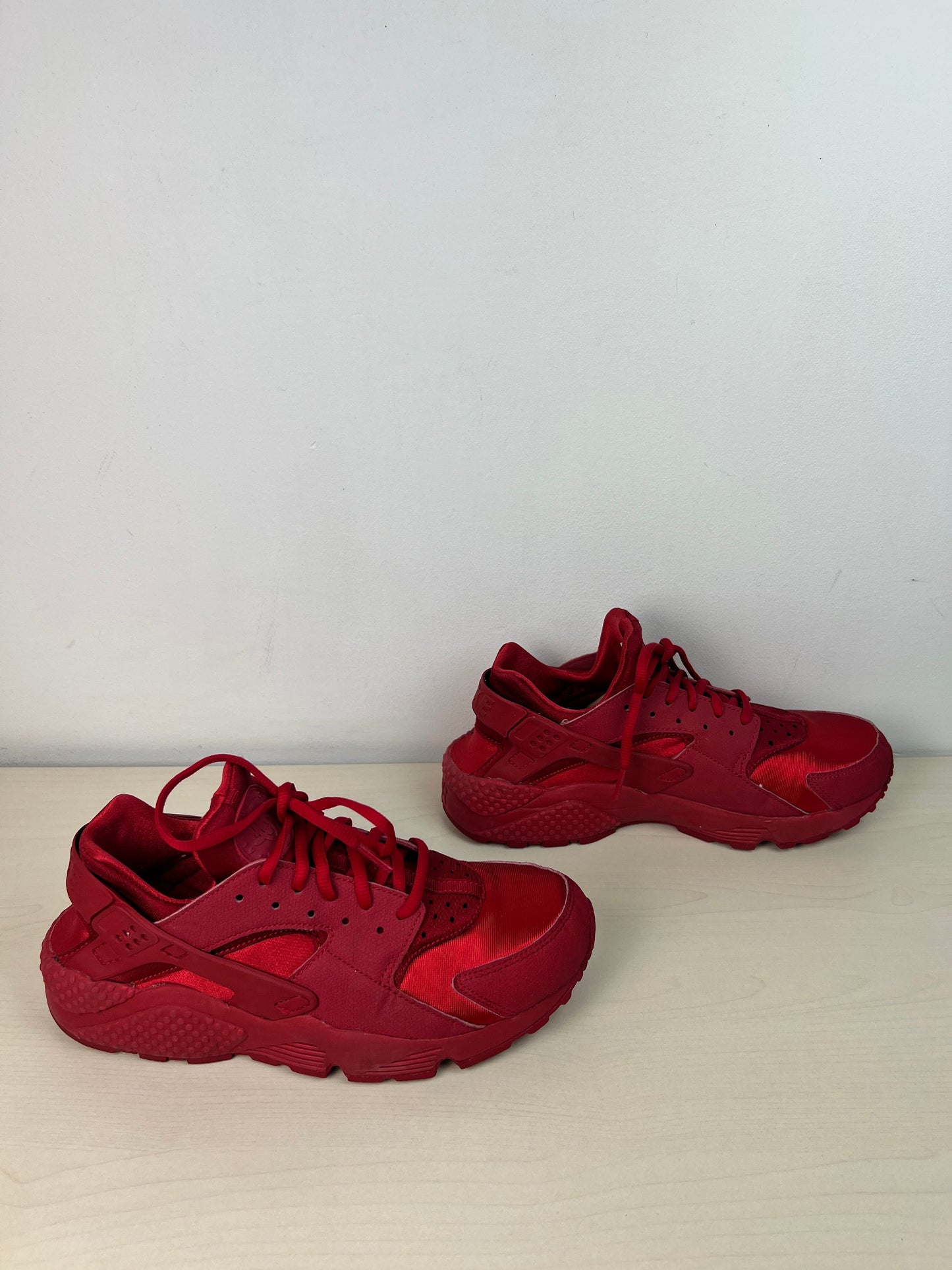 Shoes Sneakers By Nike In Red, Size: 7.5