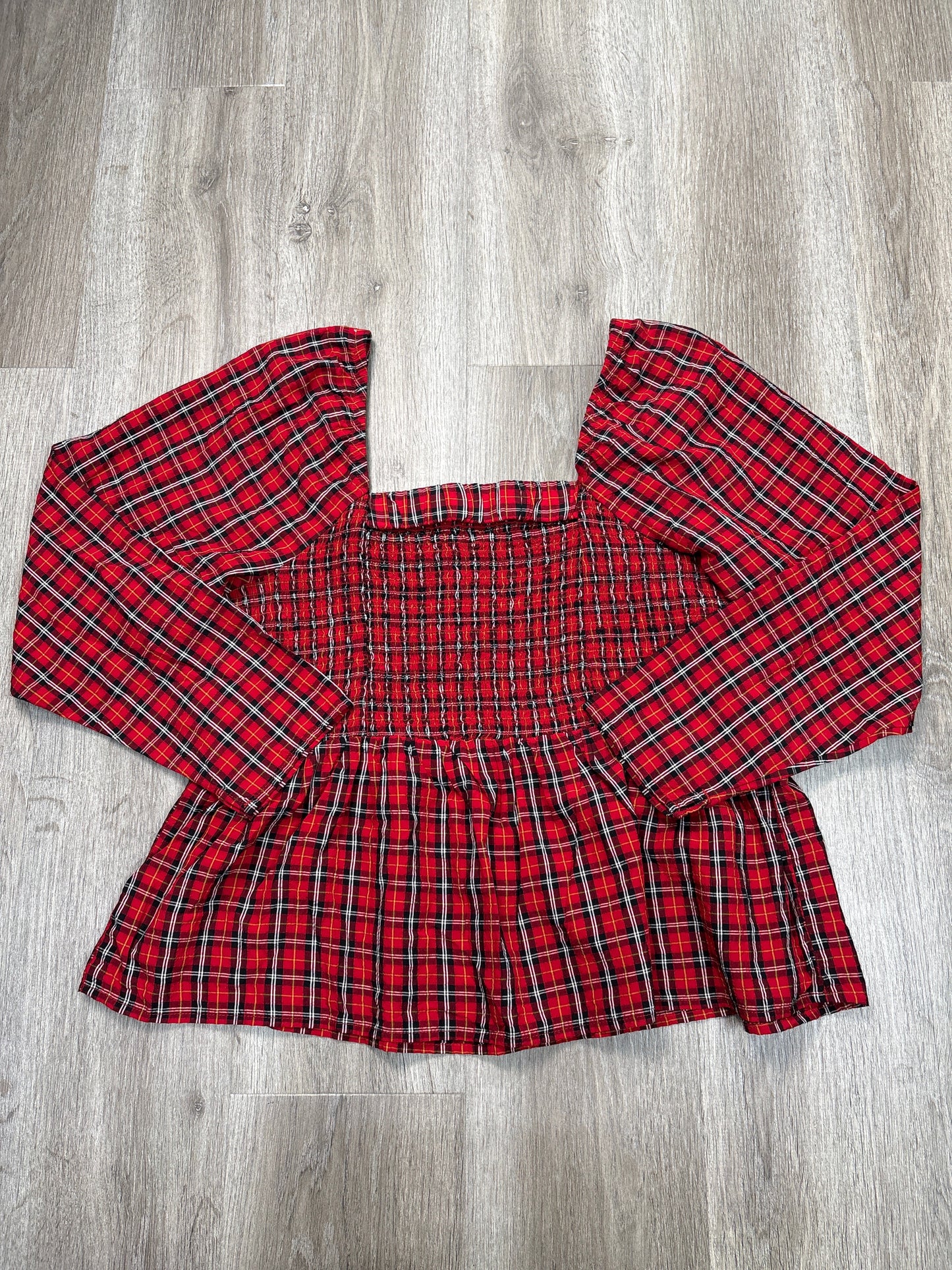 Top Long Sleeve By Old Navy In Plaid Pattern, Size: Xl