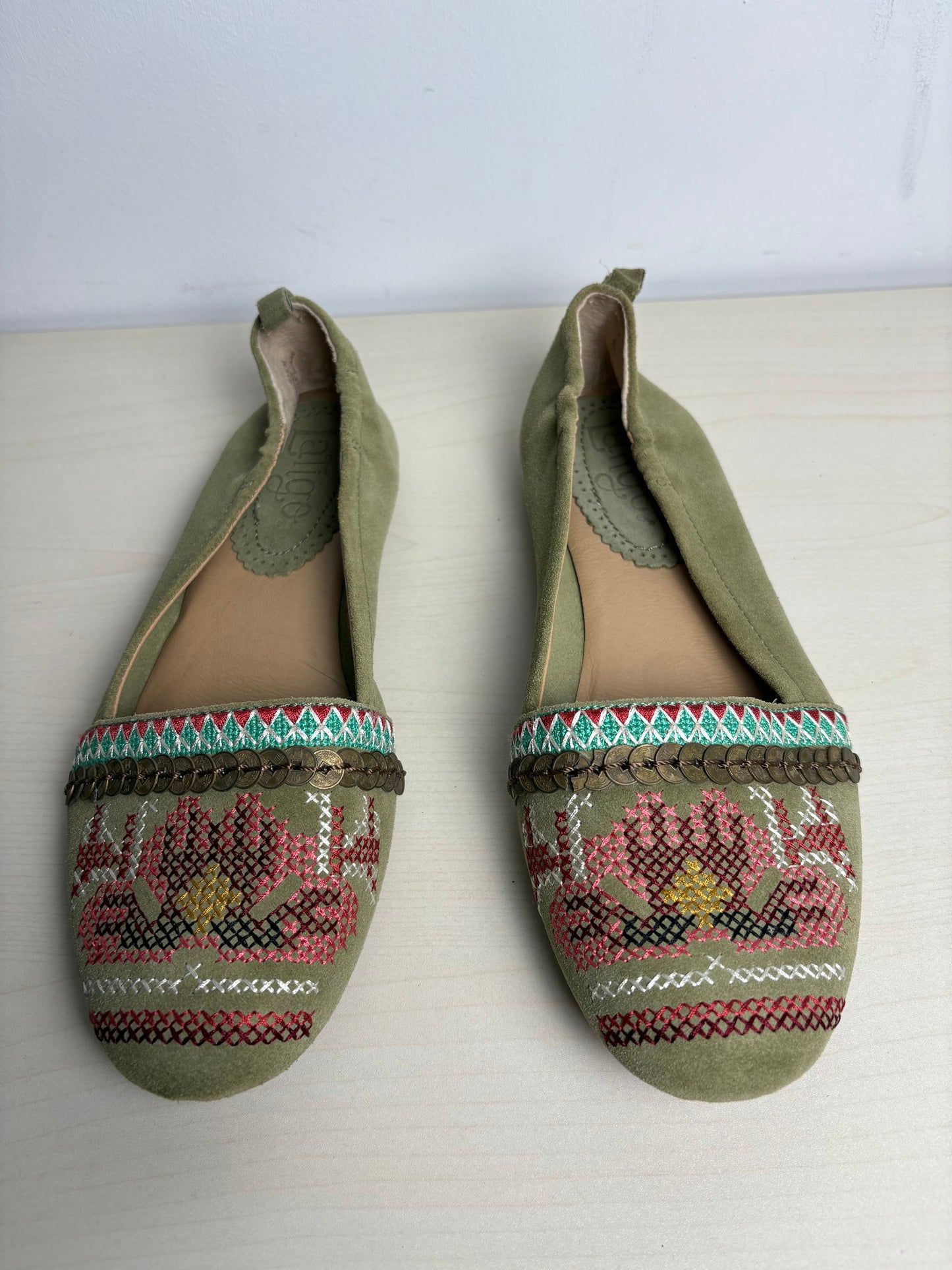 Shoes Flats By Latigre In Green, Size: 8.5