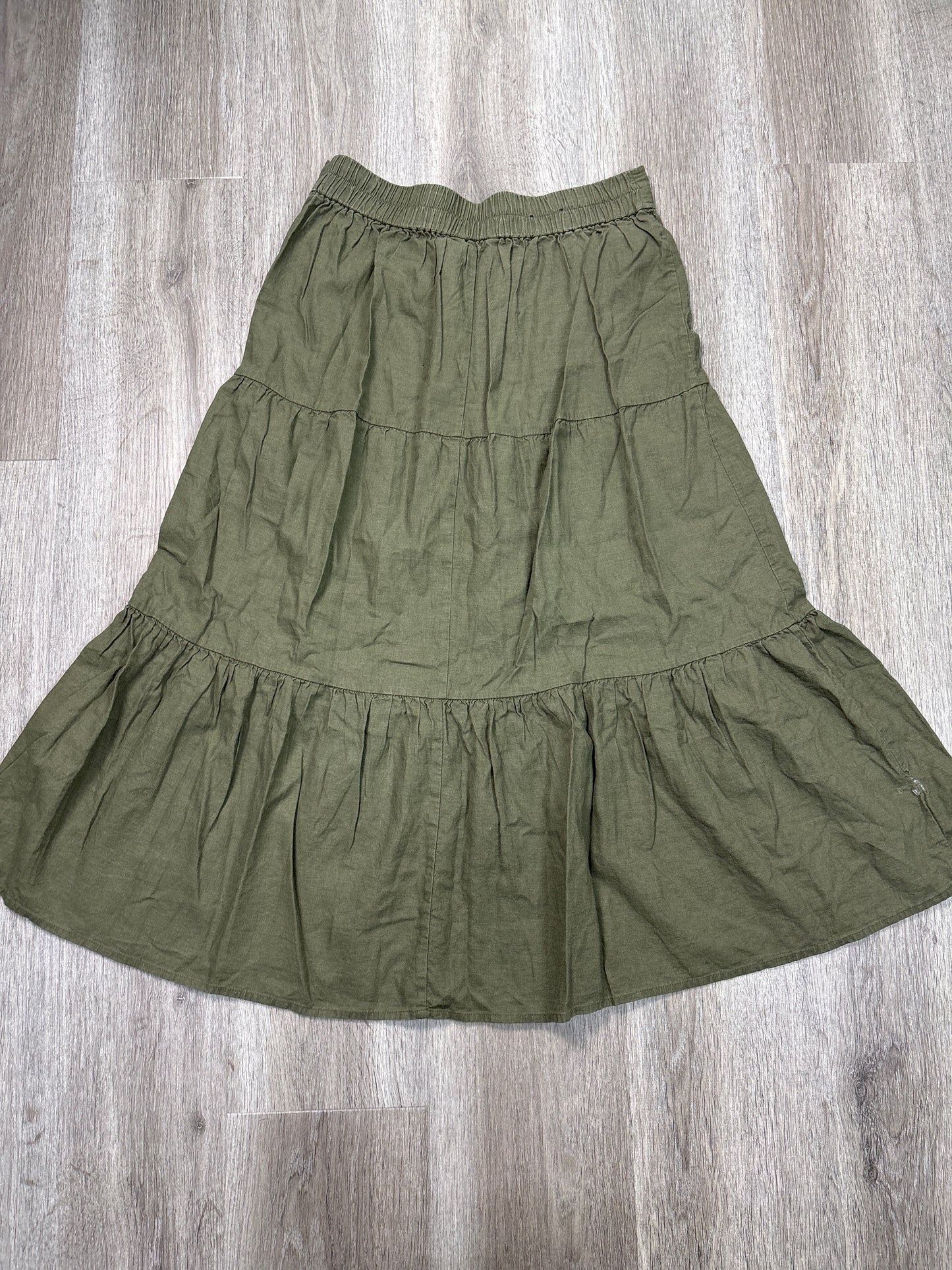 Skirt Midi By Banana Republic In Green, Size: S