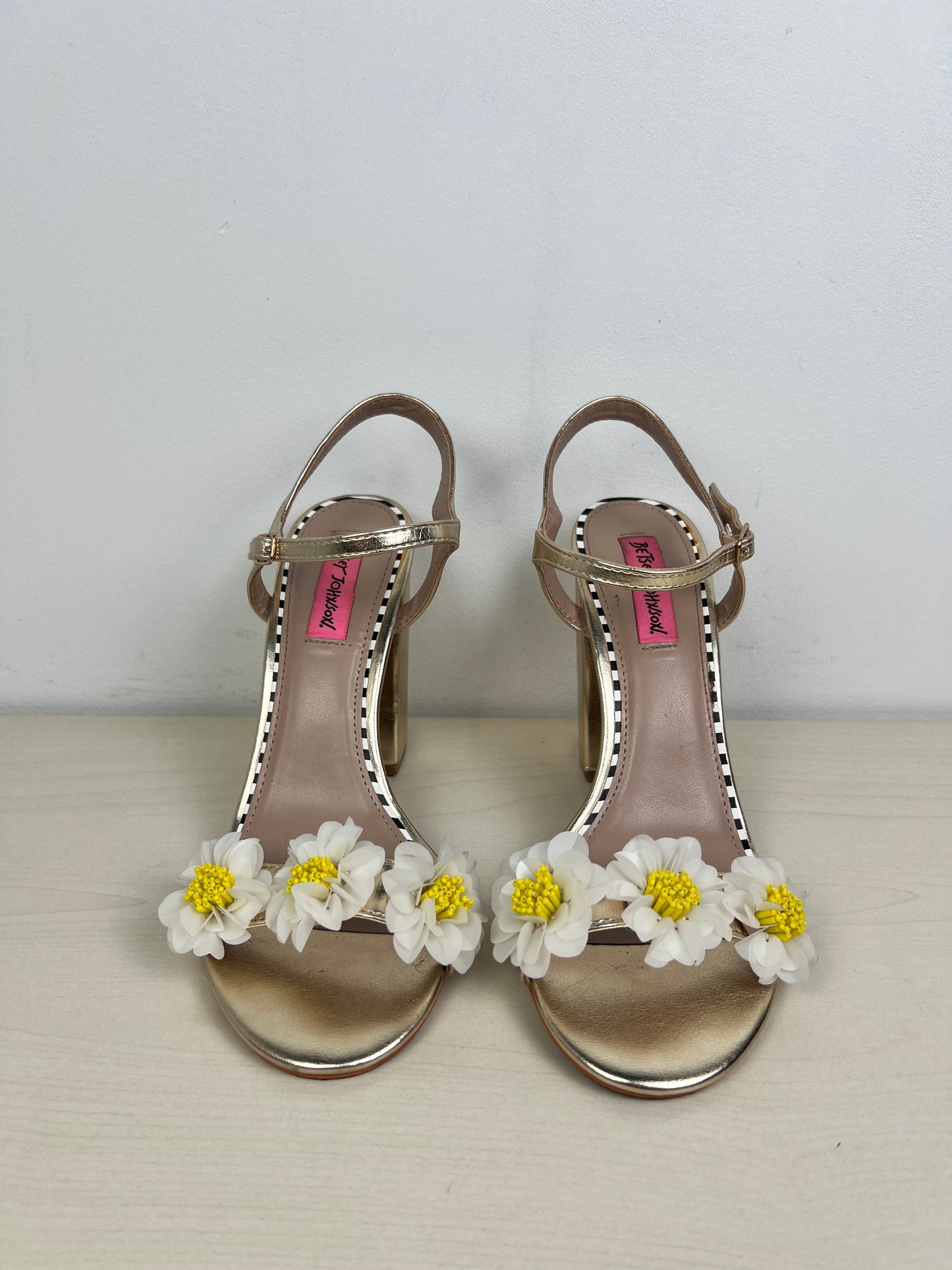 Sandals Heels Block By Betsey Johnson In Gold, Size: 7.5