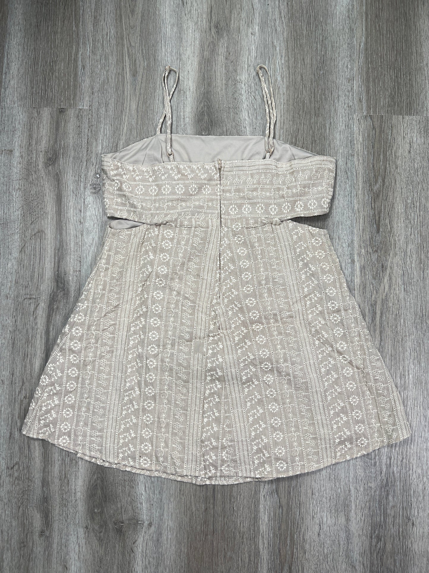 Brown & Cream Dress Casual Short Altard State, Size Xl