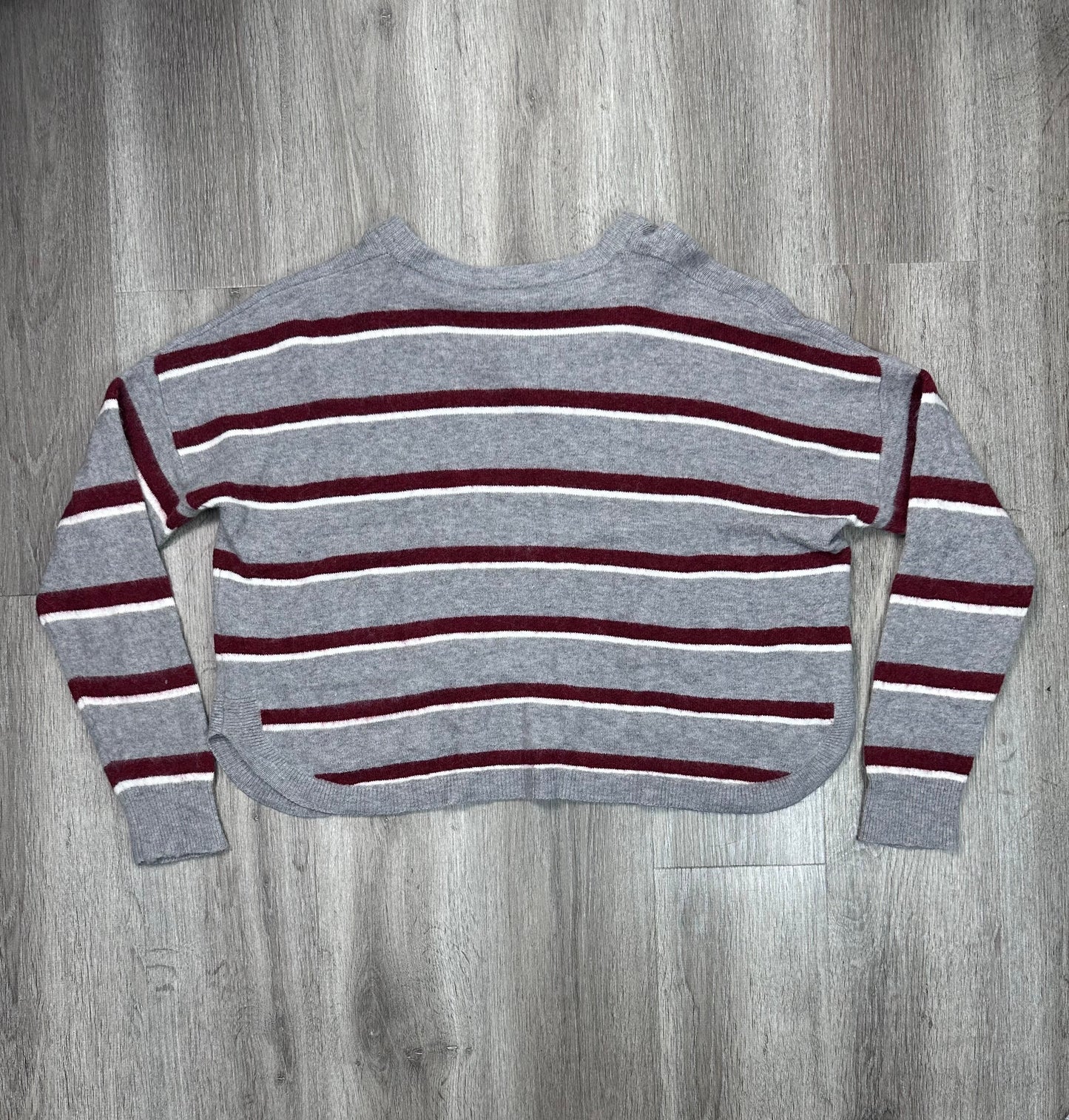 Sweater By Madewell In Grey & Red, Size: Xl