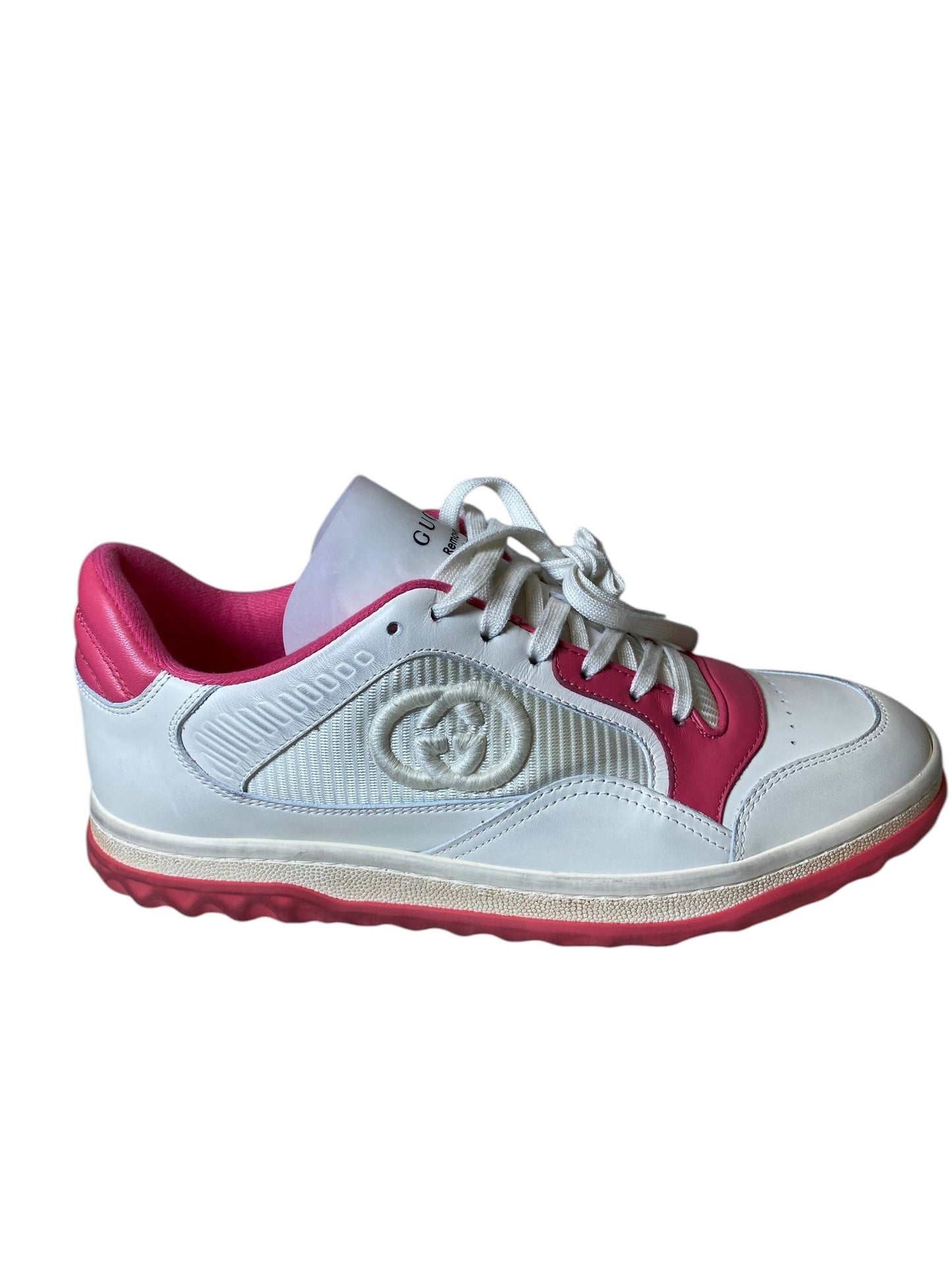 Shoes Luxury Designer By Gucci In Pink & White, Size: 9