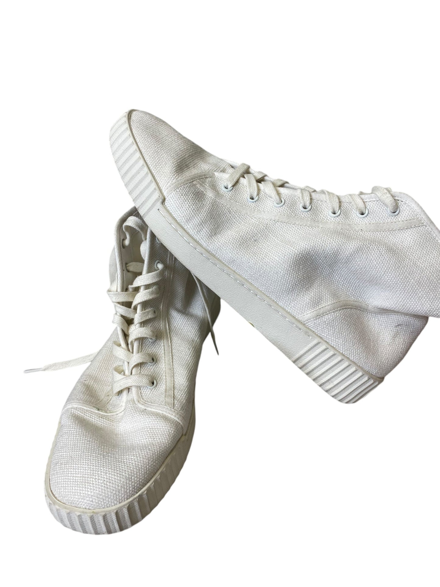 Shoes Sneakers By Vince In White, Size: 9.5