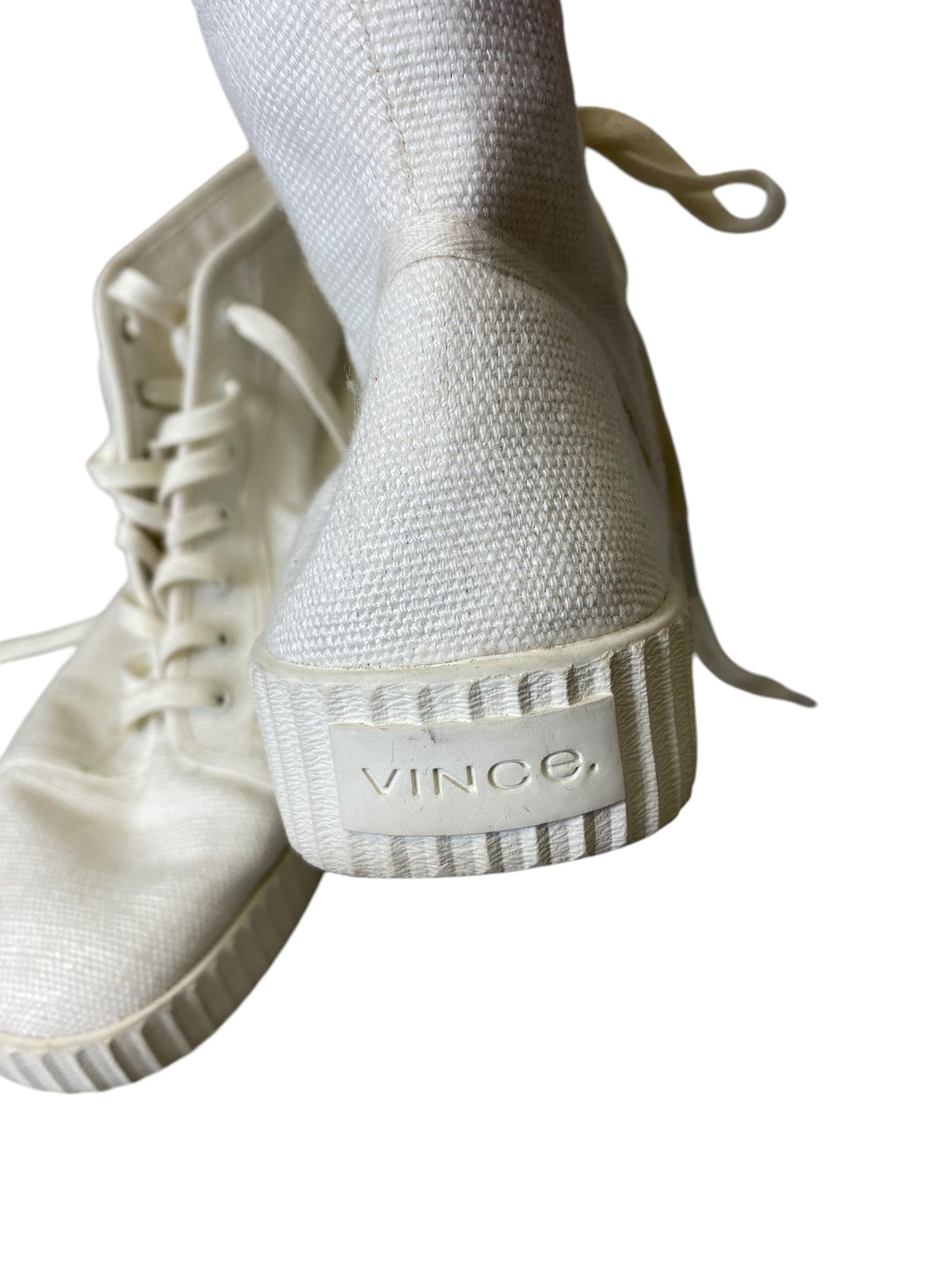 Shoes Sneakers By Vince In White, Size: 9.5