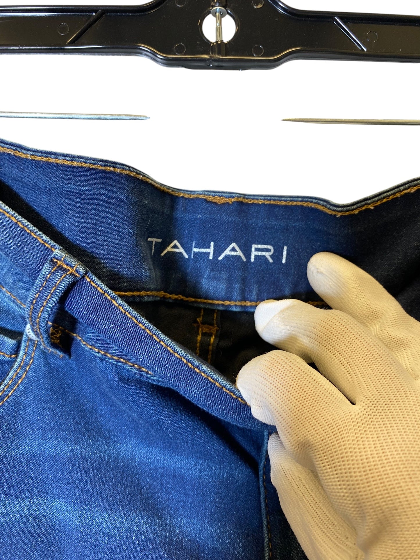 Jeans Straight By Tahari By Arthur Levine In Blue Denim, Size: 16