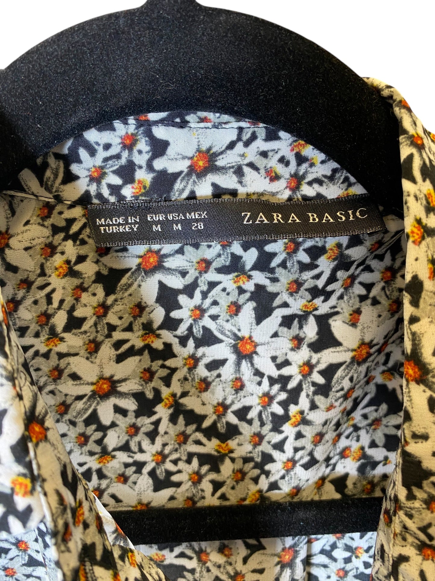 Blouse Long Sleeve By Zara Basic In Floral Print, Size: M