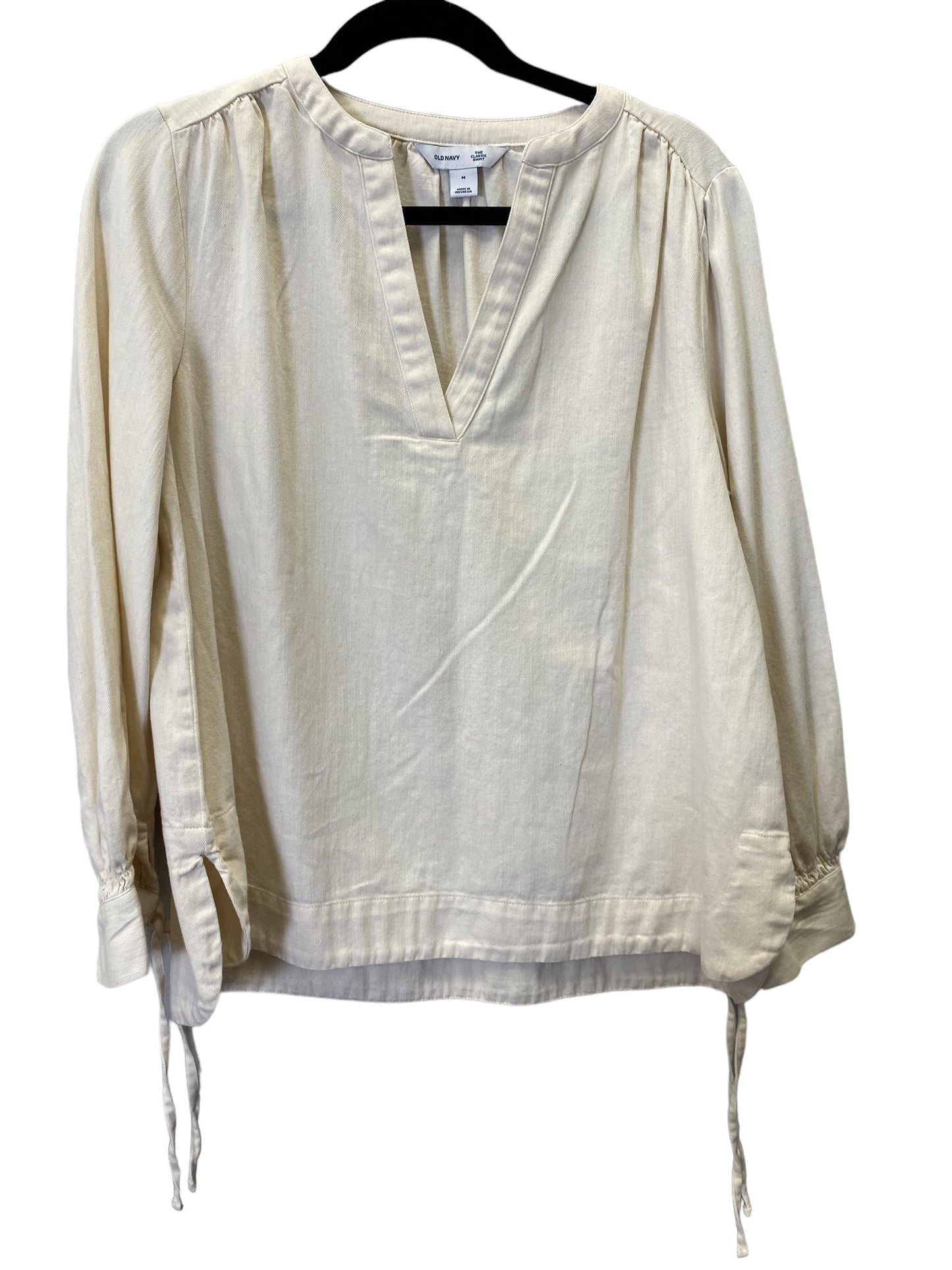 Top Long Sleeve By Old Navy In Ivory, Size: M