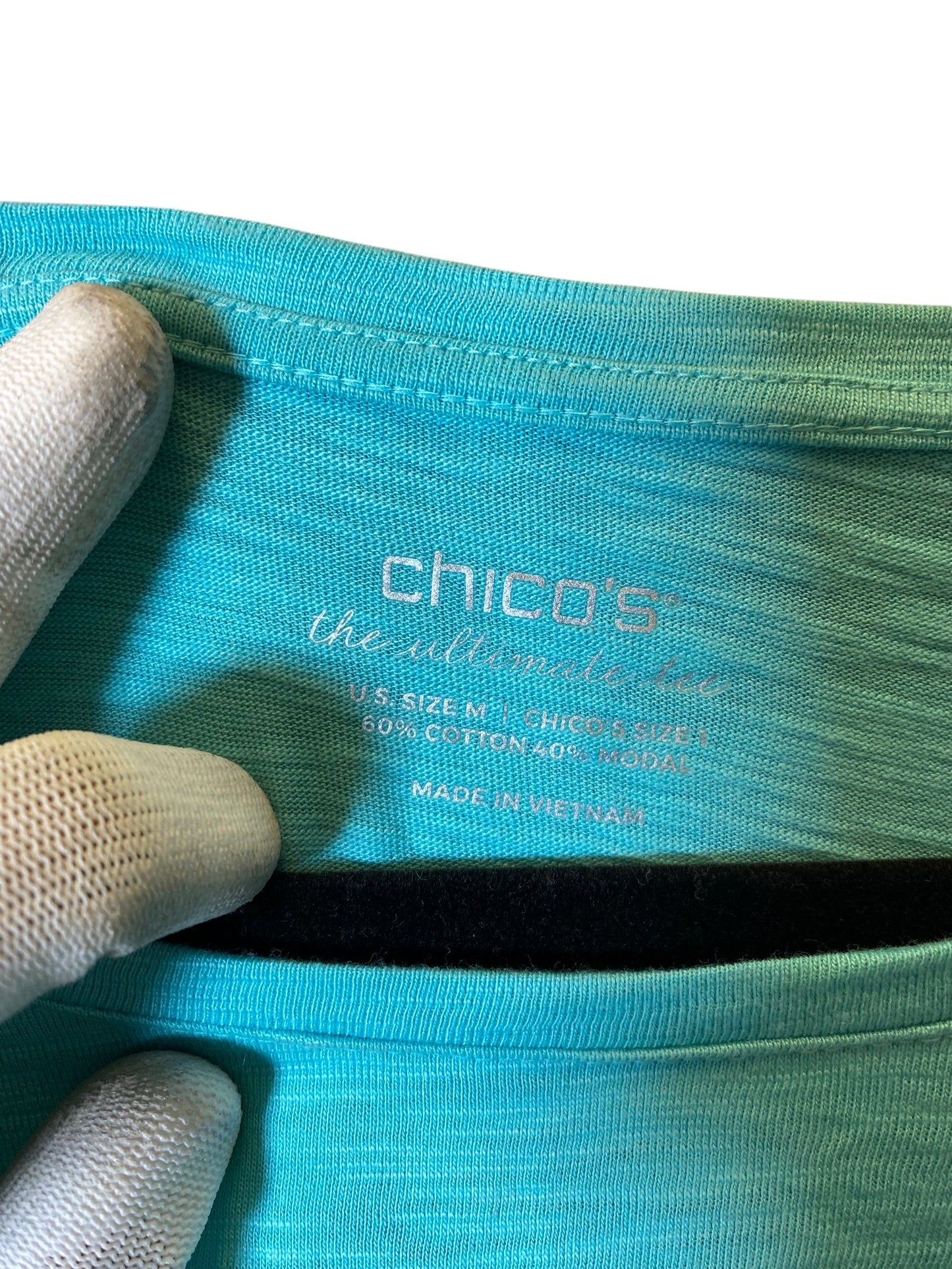 Top Long Sleeve By Chicos In Aqua, Size: M