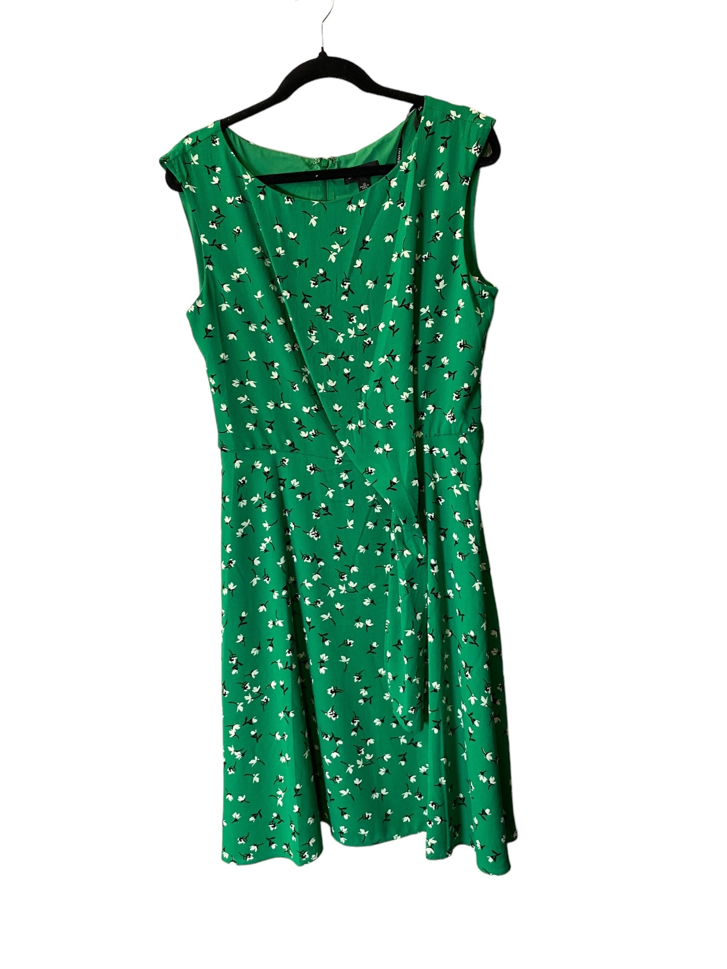 Dress Work By Tahari By Arthur Levine In Green, Size: L