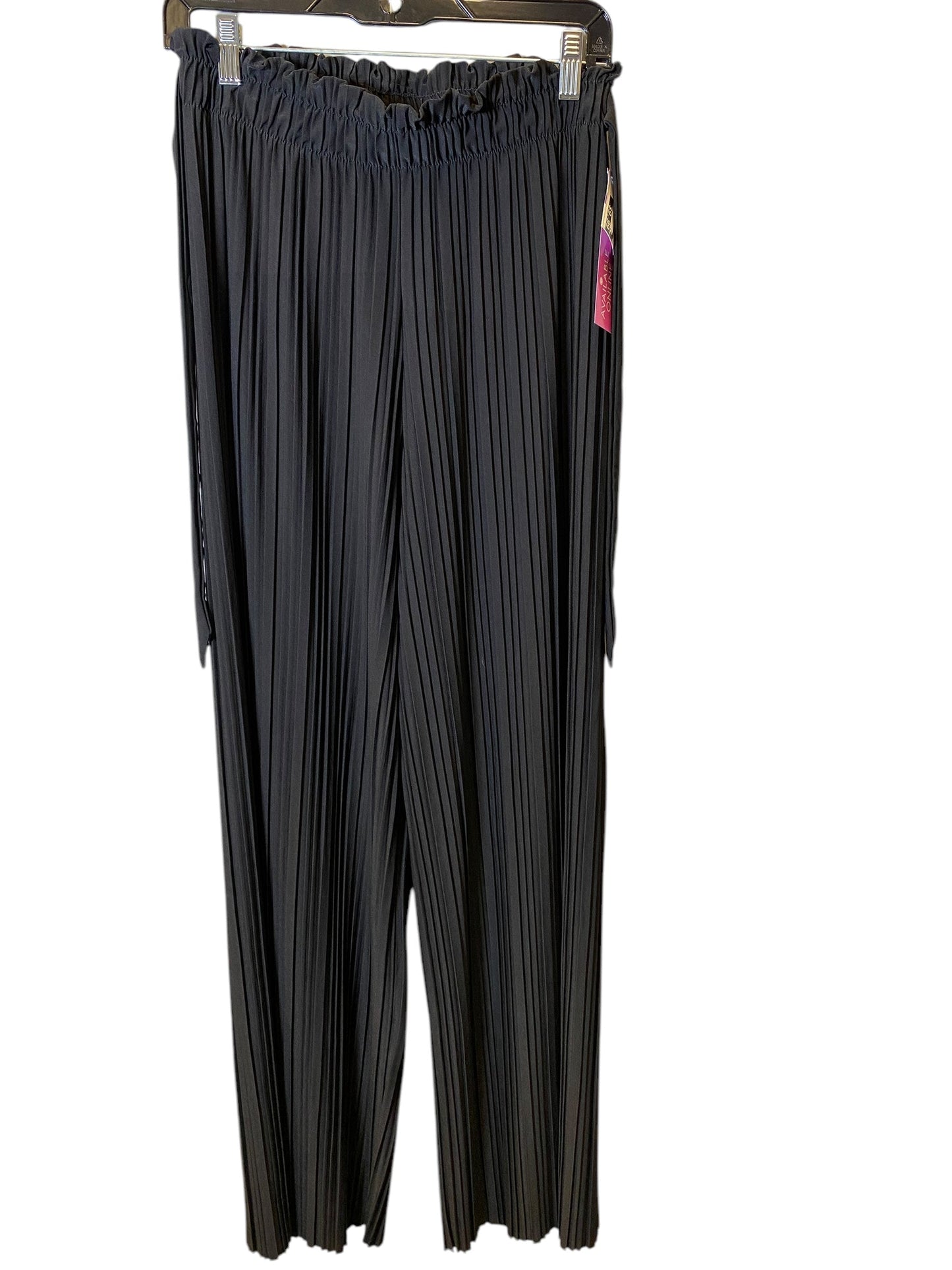 Pants Dress By New Mix In Black, Size: L