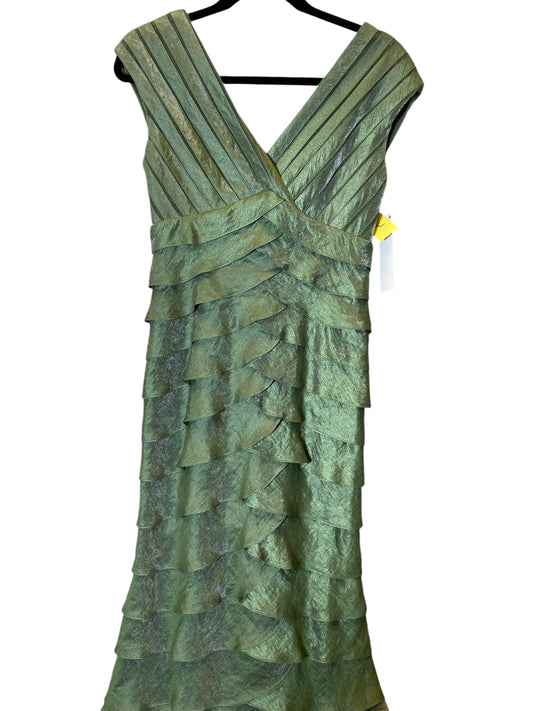 Dress Casual Midi By Adrianna Papell In Green, Size: 6