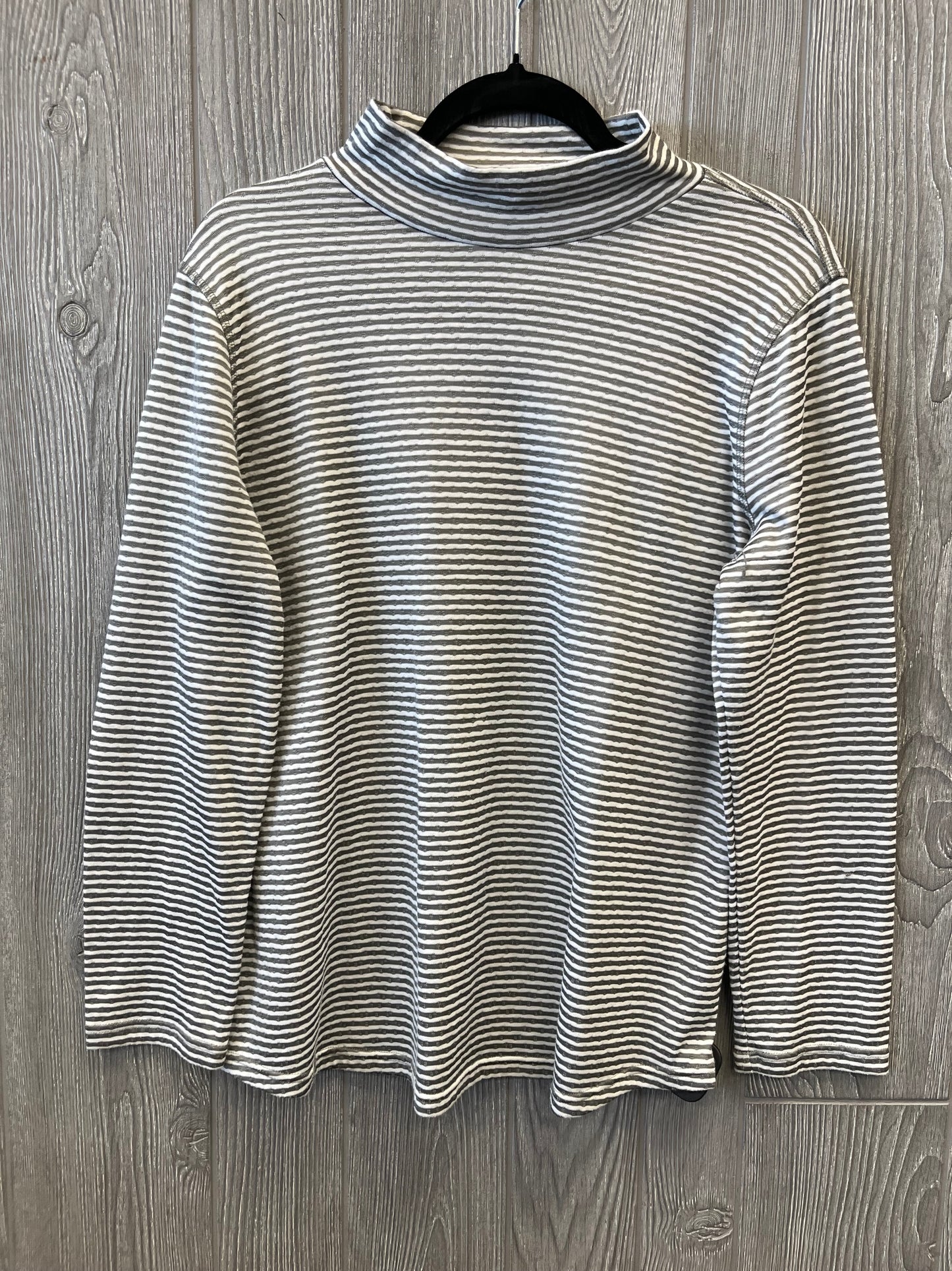 Top Long Sleeve By Chicos In Grey, Size: Xs