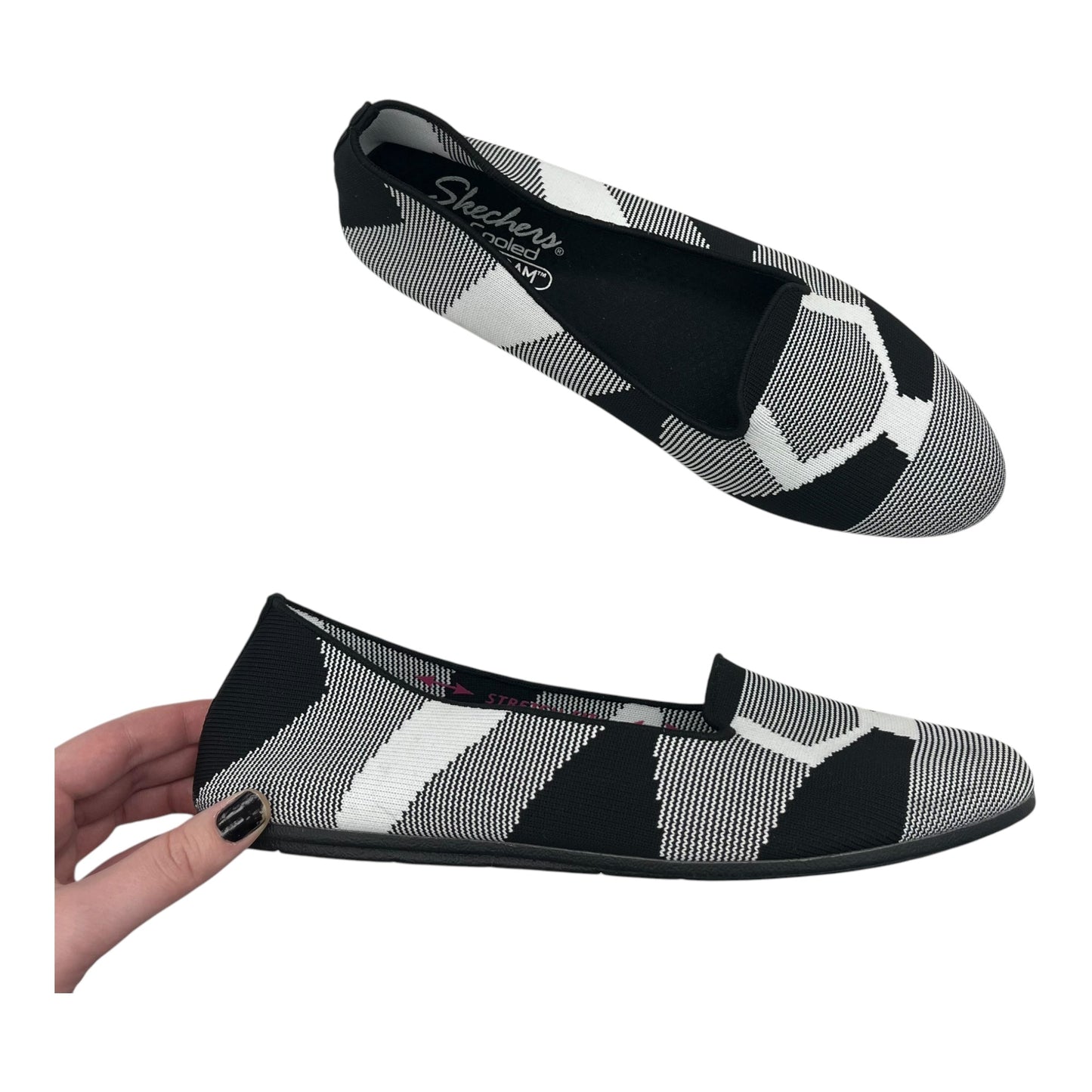 Shoes Flats By Skechers In Black & White, Size:9.5