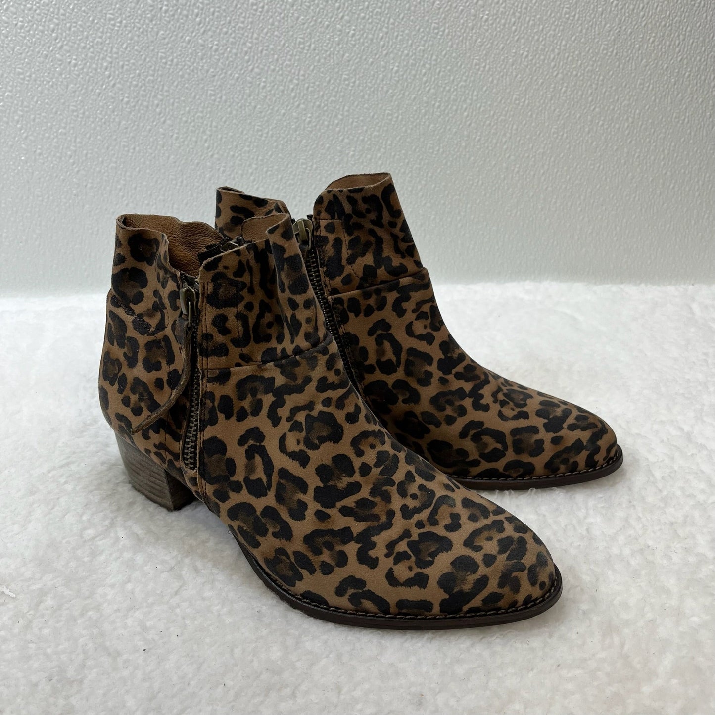 Animal Print Boots Ankle Heels Paul Green, Size 6.5