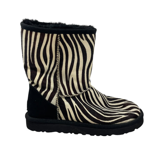 ZEBRA PRINT BOOTS DESIGNER by UGG Size:7