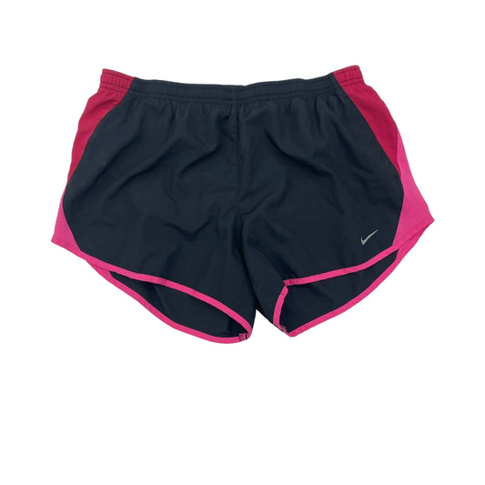 BLACK ATHLETIC SHORTS by NIKE APPAREL Size:M