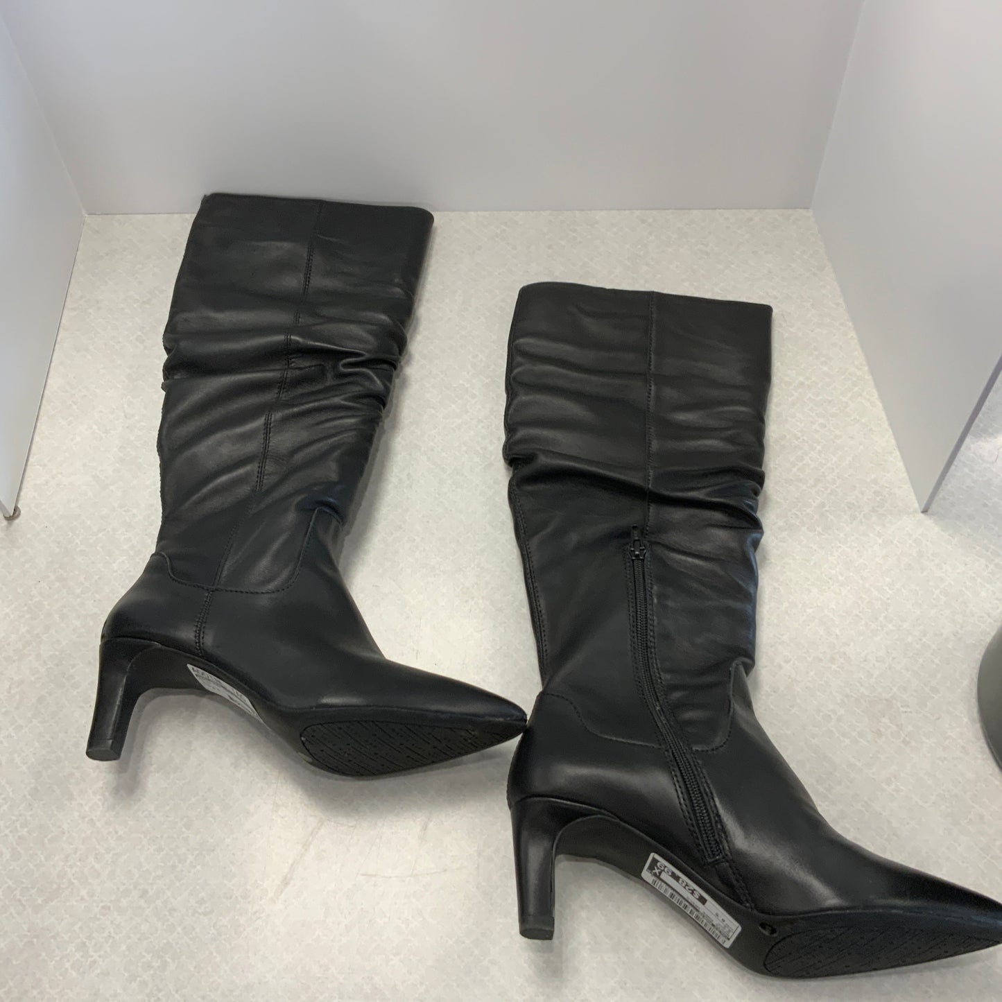 Boots Knee Heels By Alex Marie  Size: 8.5