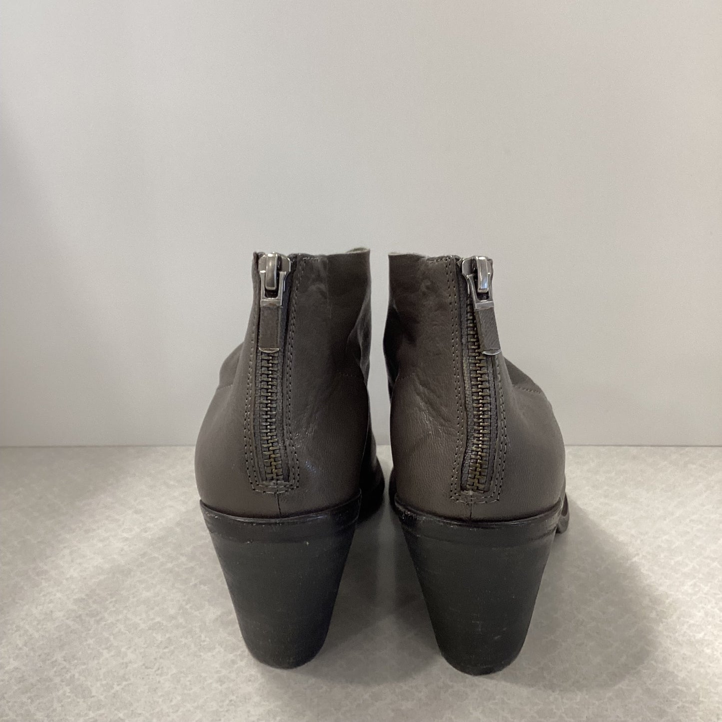 Shoes Heels Block By Eileen Fisher  Size: 7