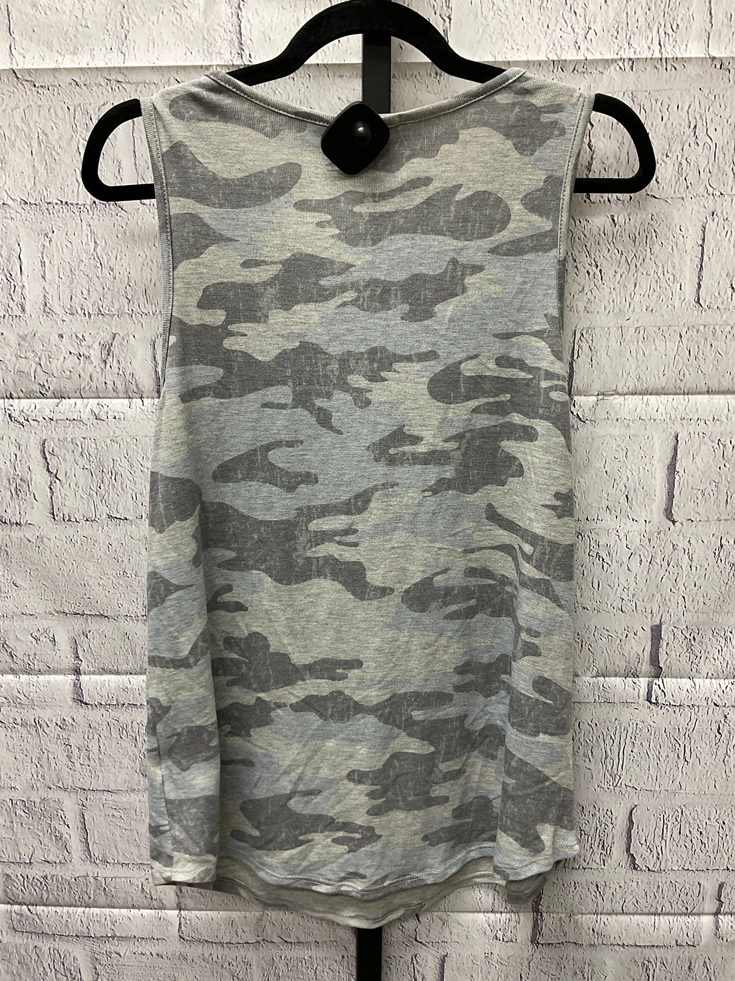 Tank Top By Clothes Mentor  Size: M