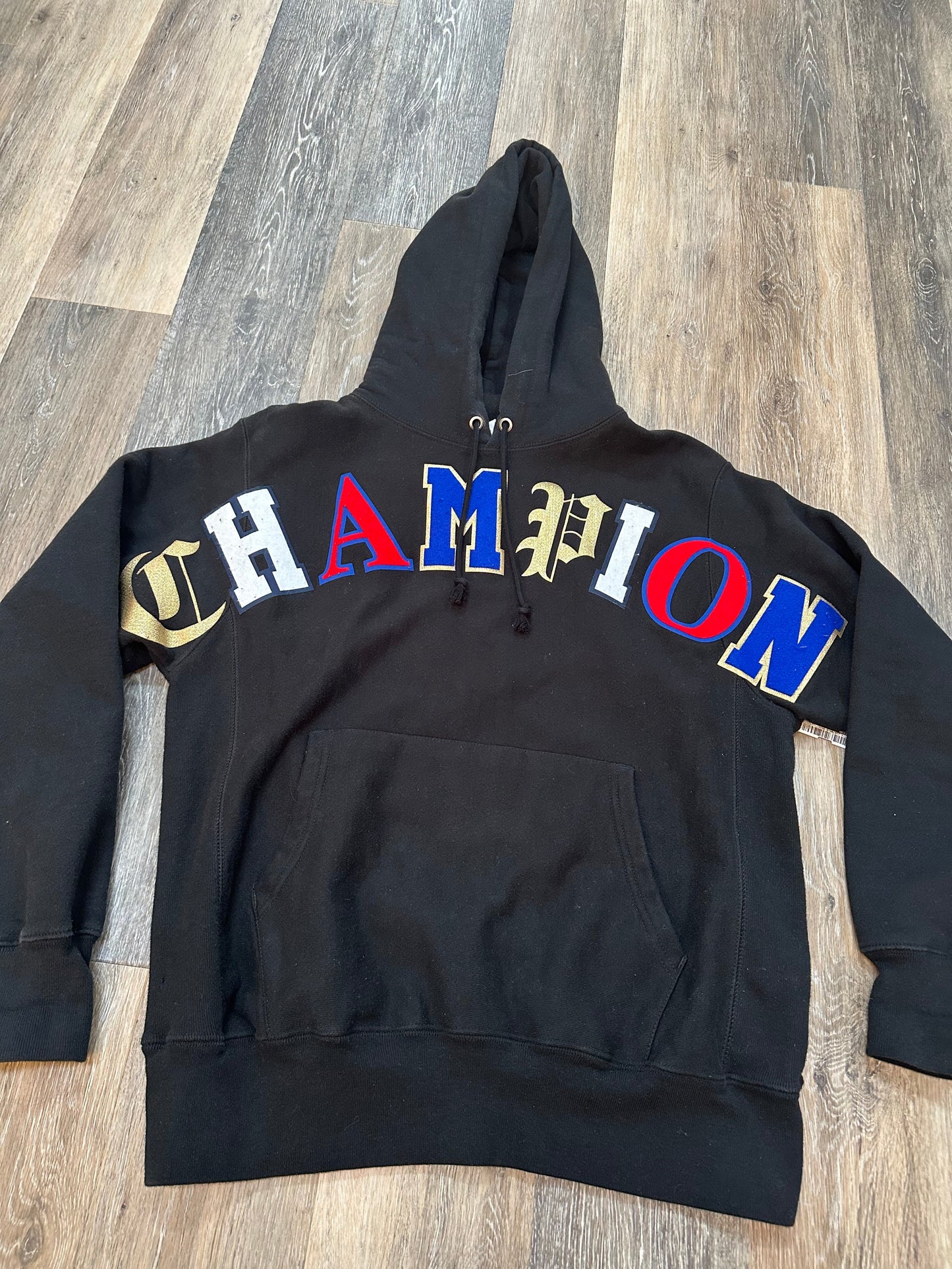 Athletic Sweatshirt Hoodie By Champion  Size: M