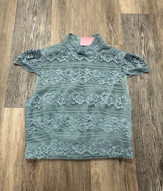 Top Short Sleeve Designer By Alice + Olivia  Size: 6