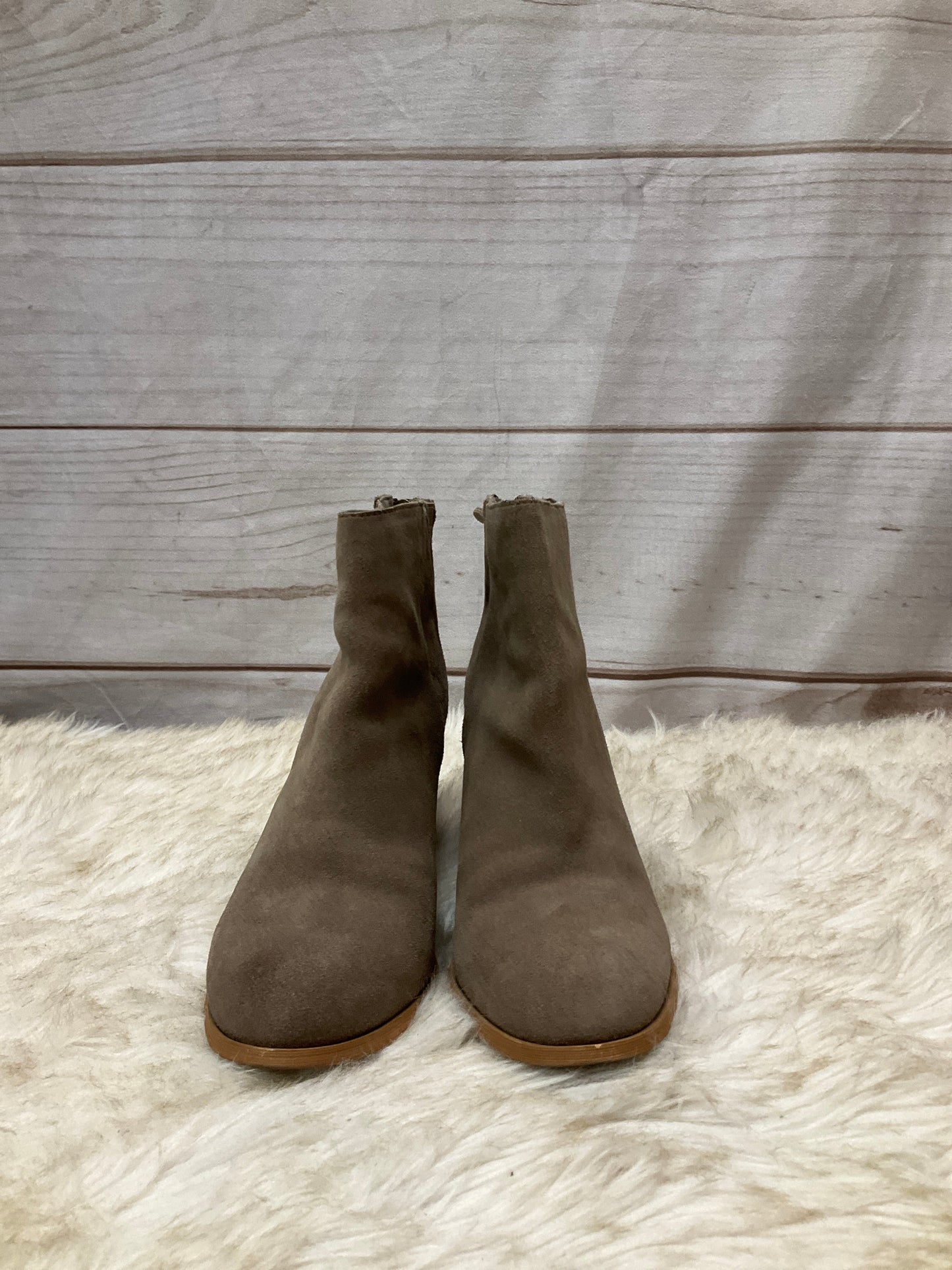 Boots Ankle Heels By Cmc  Size: 9