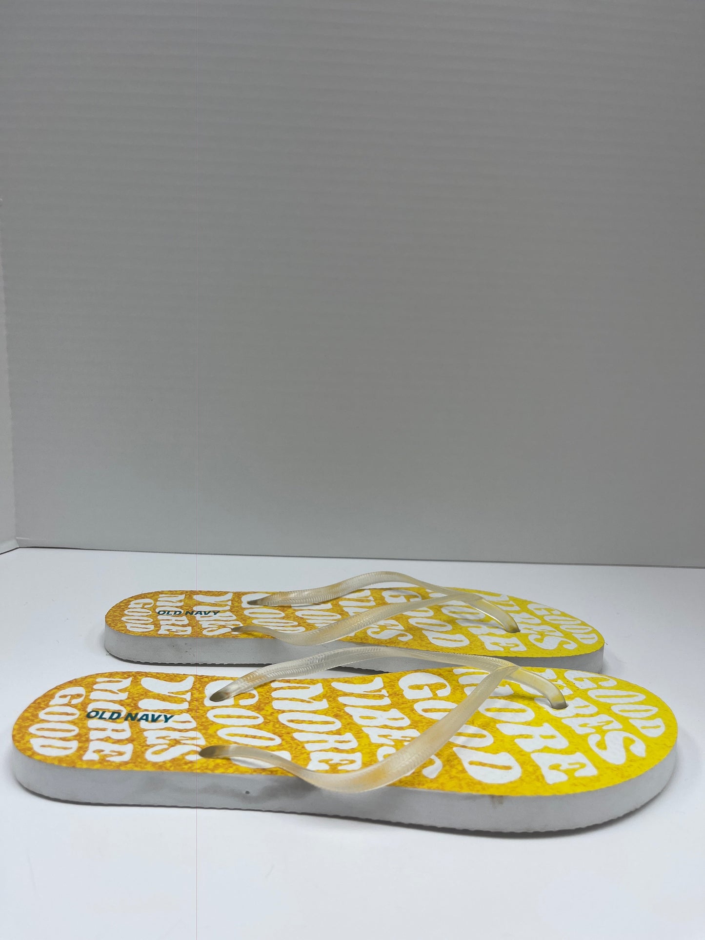 Sandals Flip Flops By Old Navy O  Size: 10