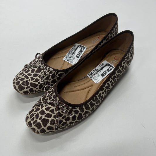 Shoes Flats Ballet By Bare Traps  Size: 8