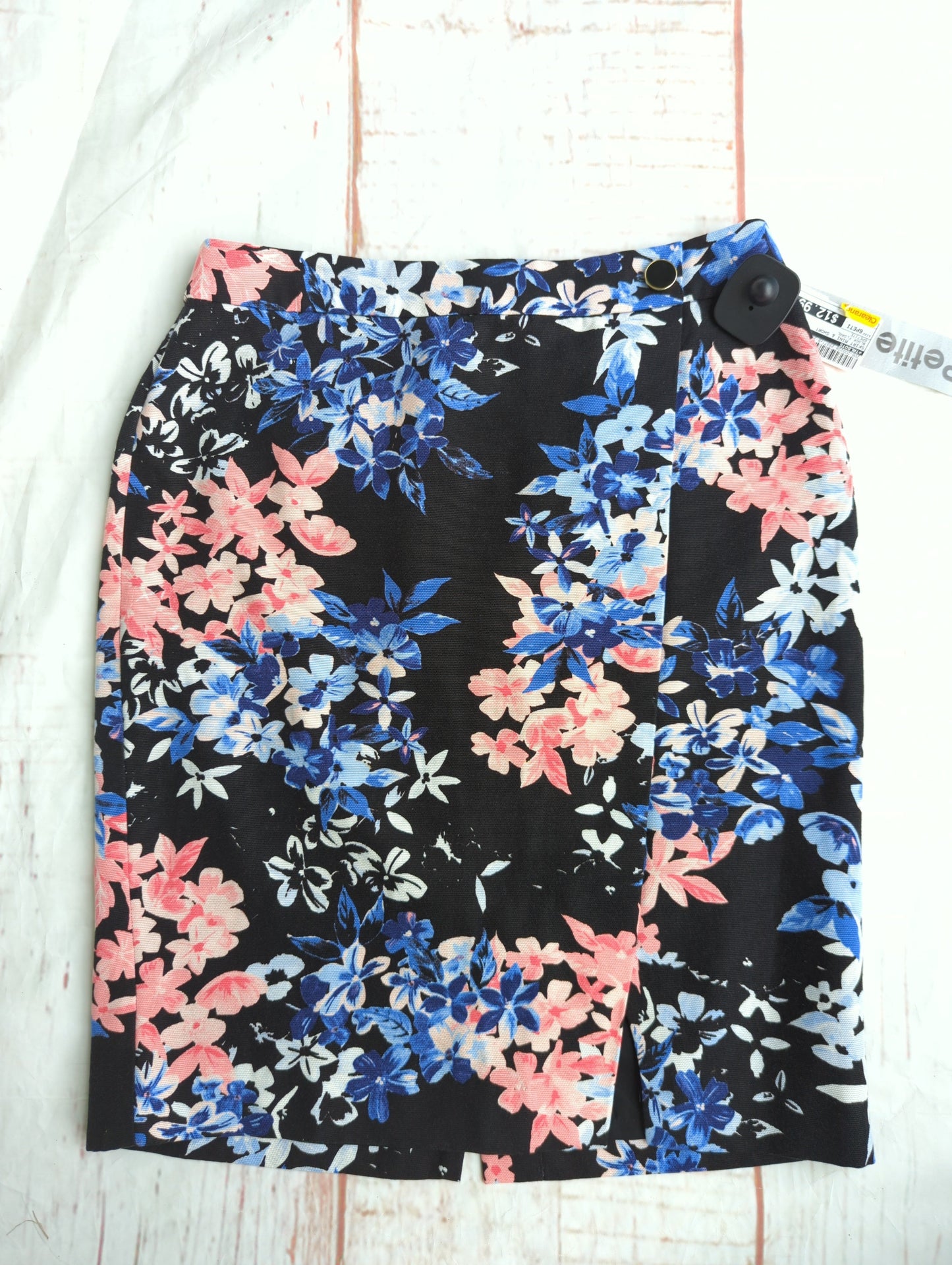 Skirt Mini & Short By Talbots  Size: 6petite