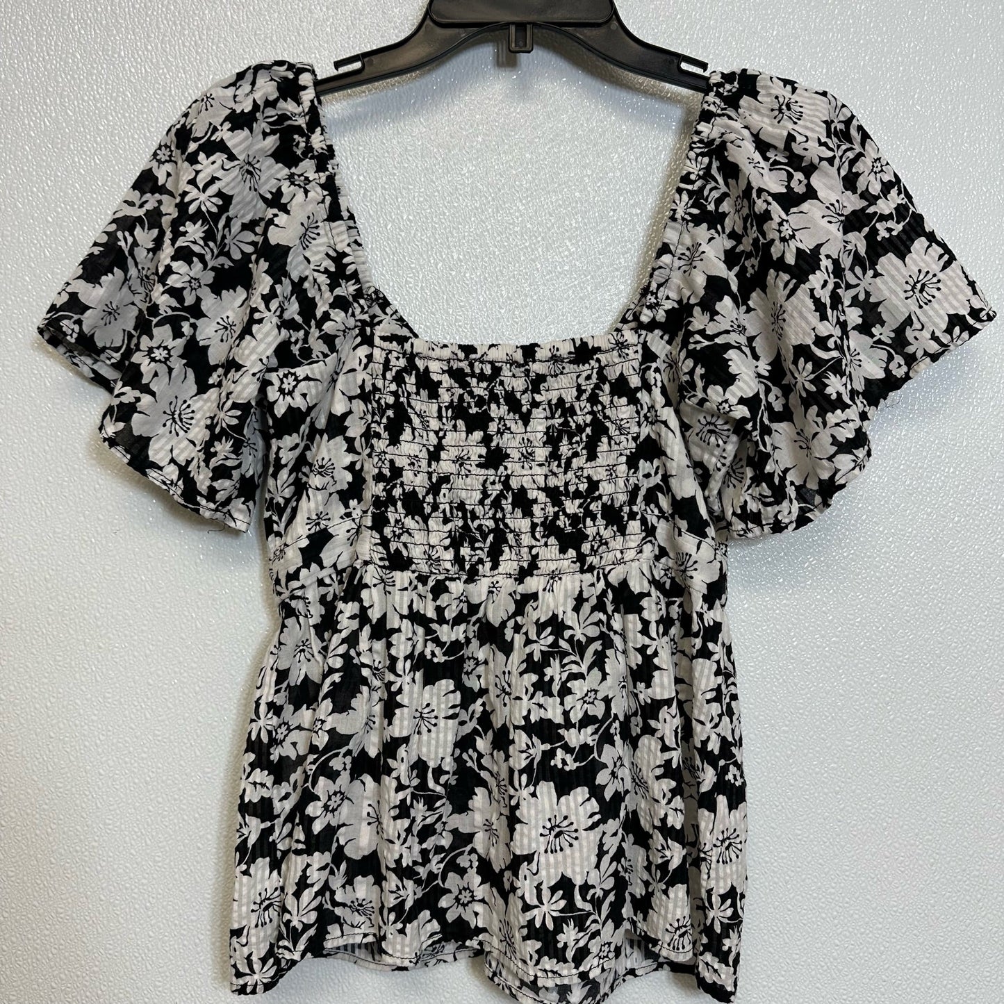 Top Short Sleeve Basic By Loft O  Size: Xs