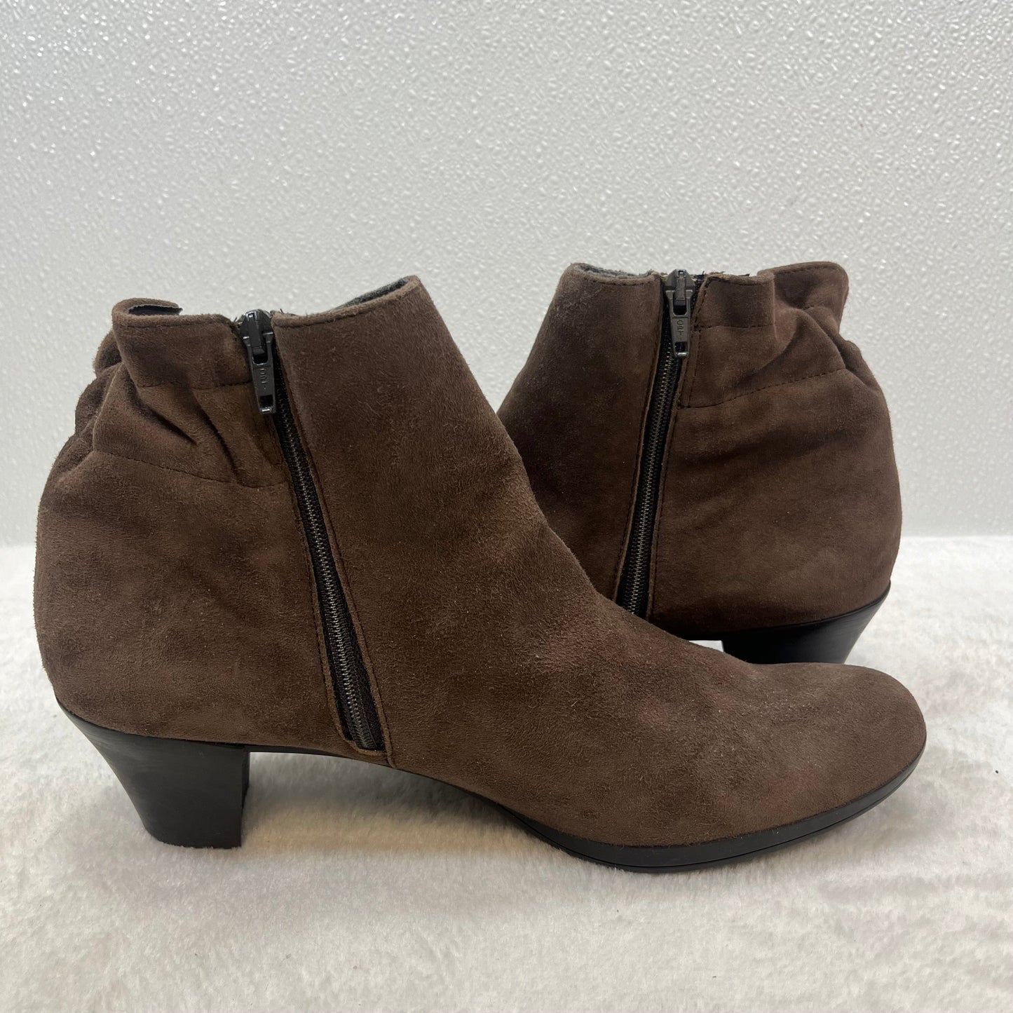 Boots Ankle Heels By Munro  Size: 11