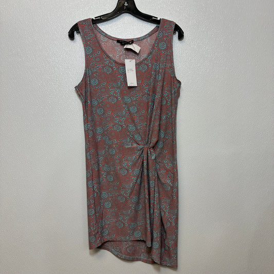 Dress Casual Short By Bcbg  Size: L
