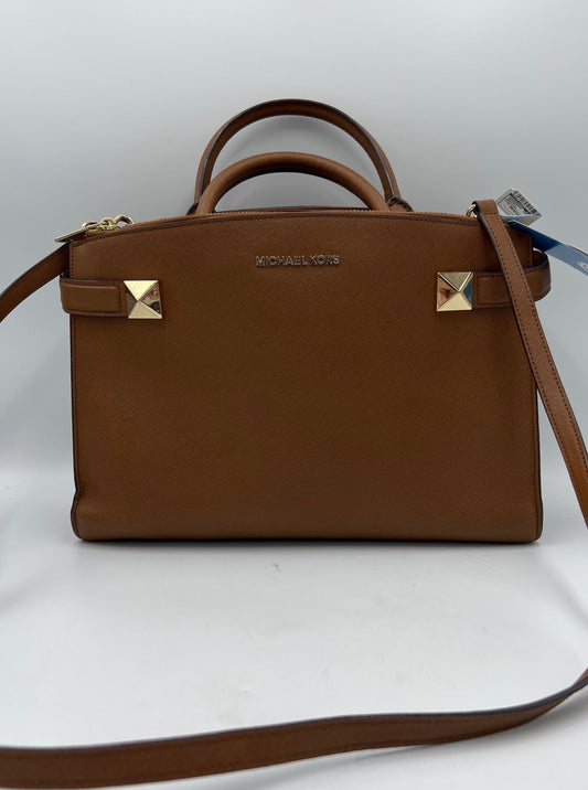 Like New! Handbag Designer By Michael Kors  Size: Medium