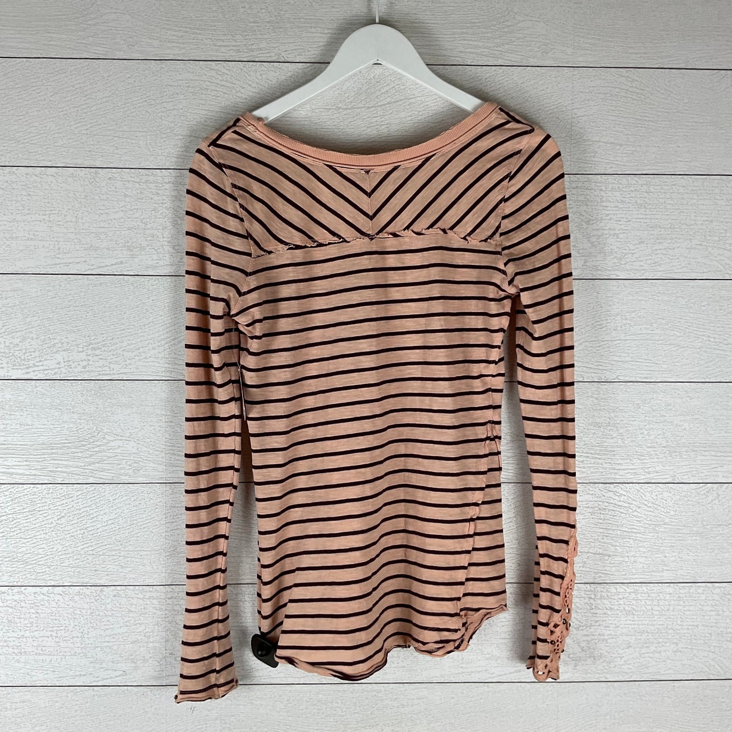 Top Long Sleeve By Free People  Size: M