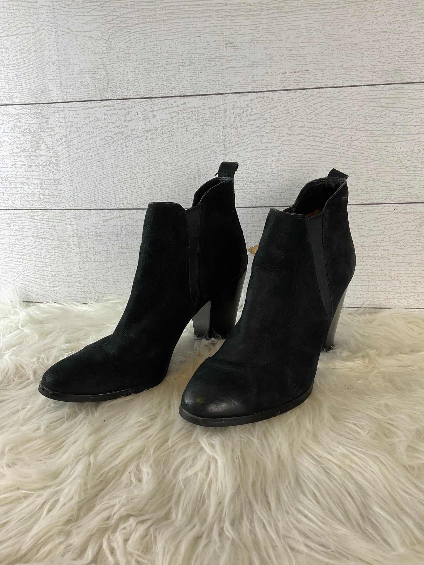 Boots Designer By Michael By Michael Kors  Size: 9