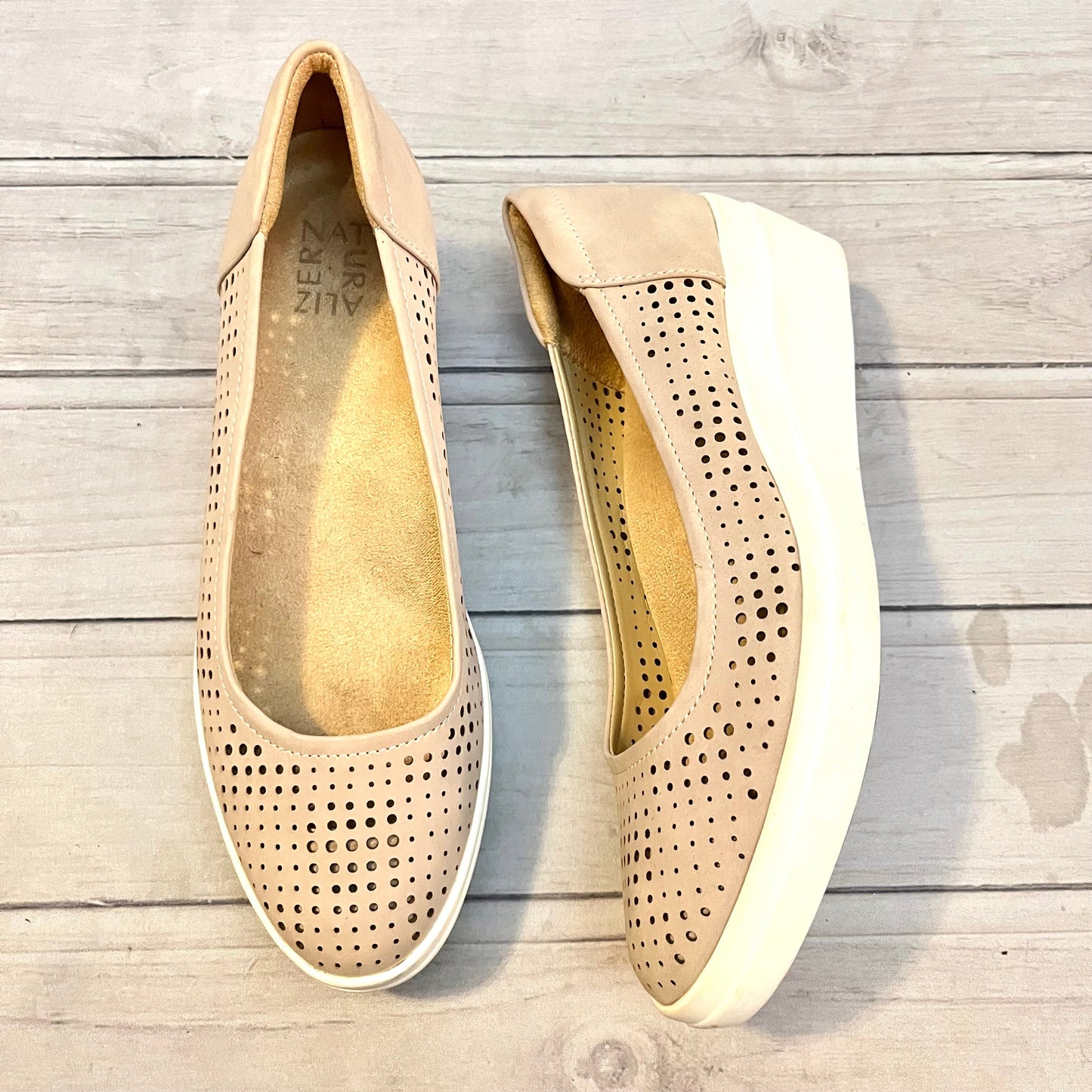 Shoes Flats Ballet By Naturalizer  Size: 9.5