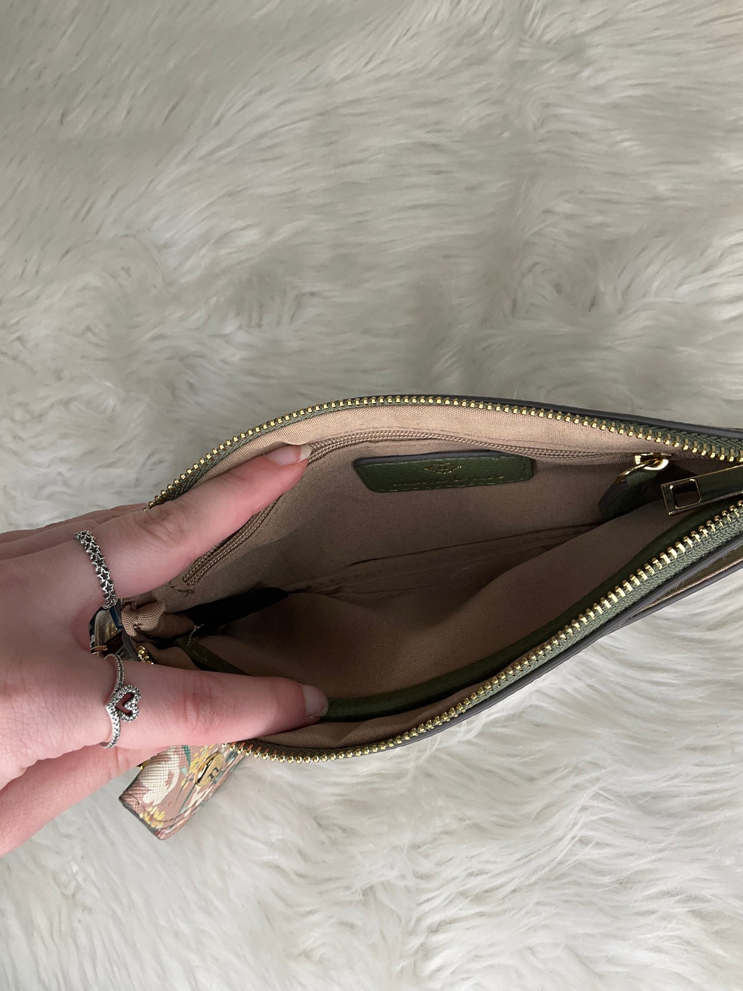 Wristlet By Nanette Lepore  Size: Medium