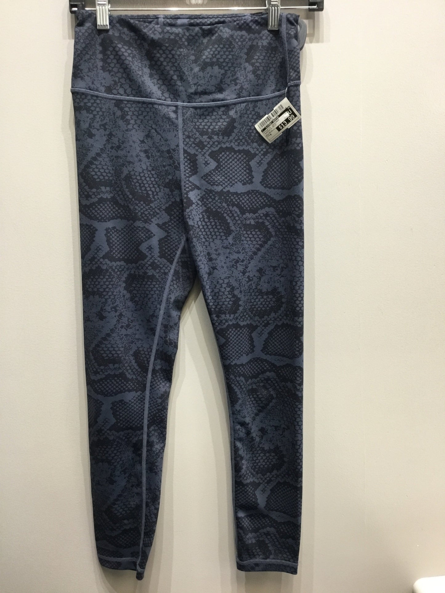 Athletic Leggings By Clothes Mentor  Size: M